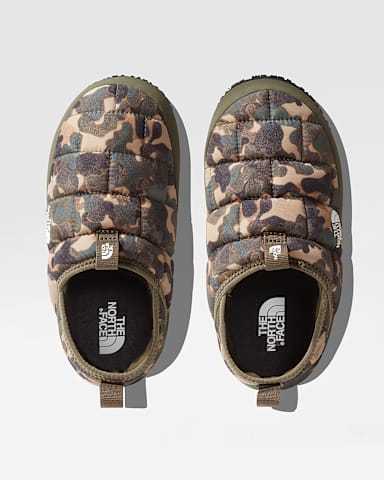 Modzieowe kapcie zimowe ThermoBall Traction II TNF Utility Brown Camo Texture PrintNew Taupe Green alt2