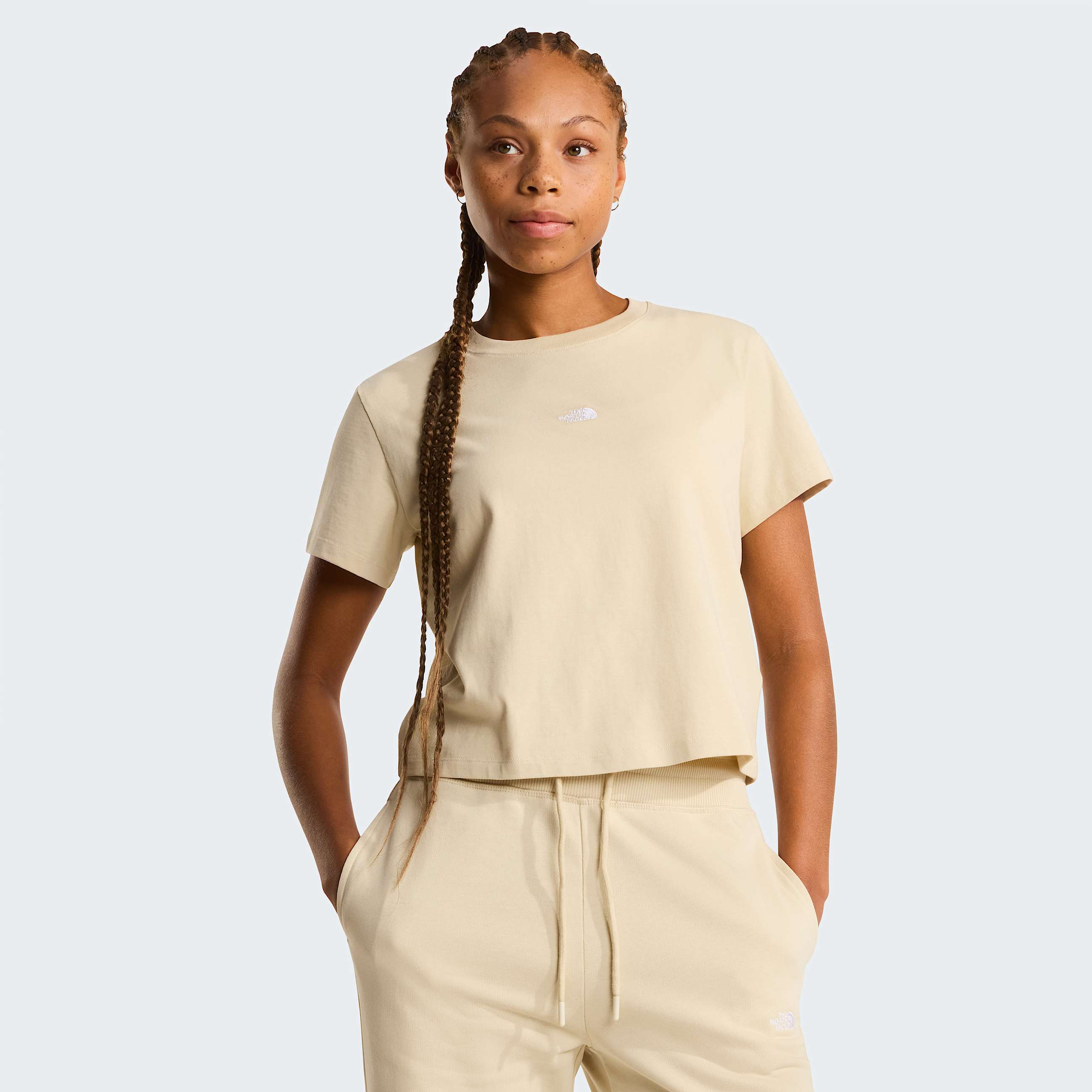 Essential Regular Cutie TShirt W TNF HERO