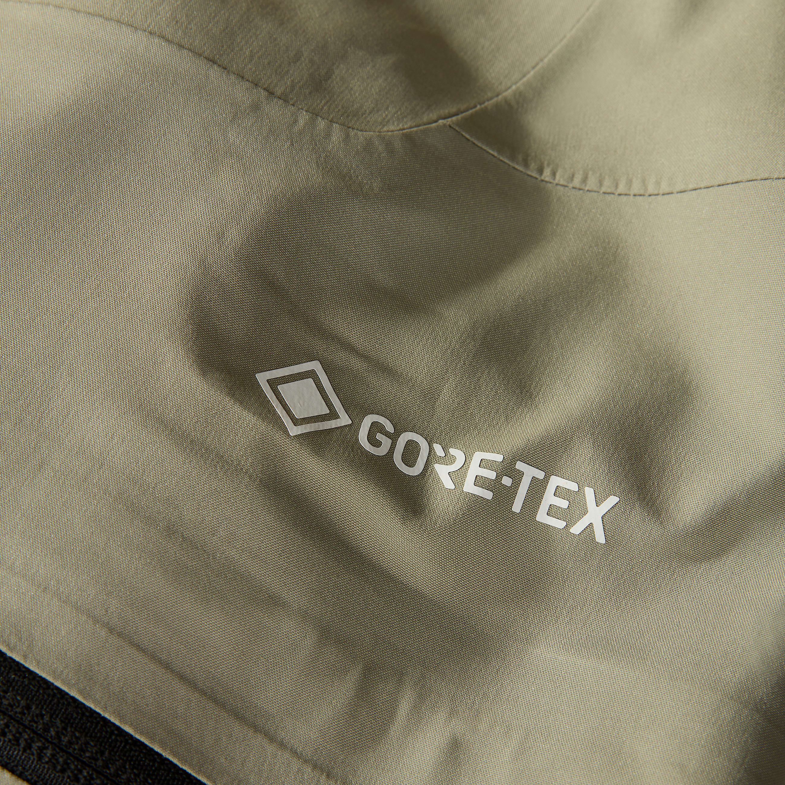 Womens Summit Verbier GORETEX Bib Trousers TNF ALT12