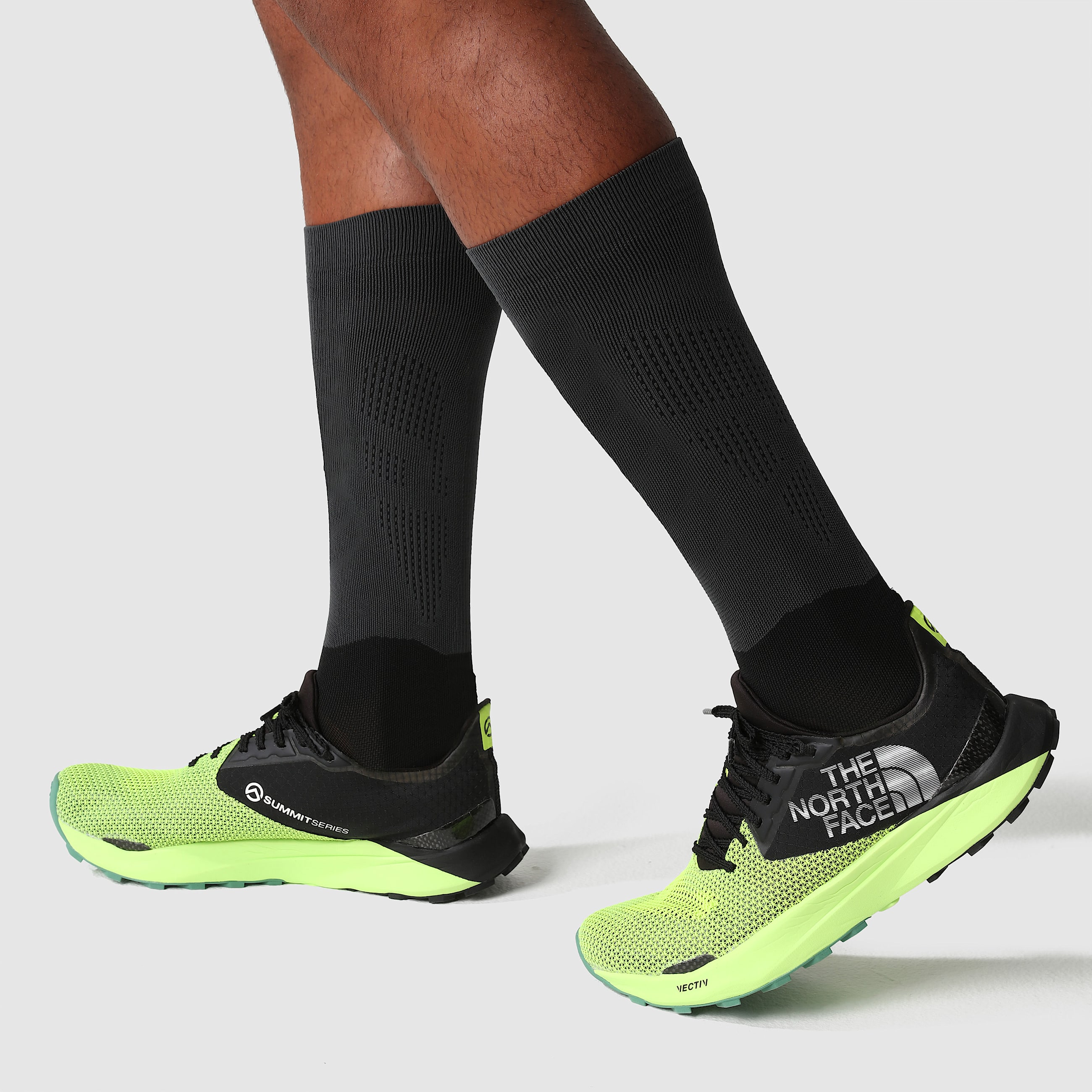 Mens Summit VECTIV Sky Trail Running Shoes TNF ALT1