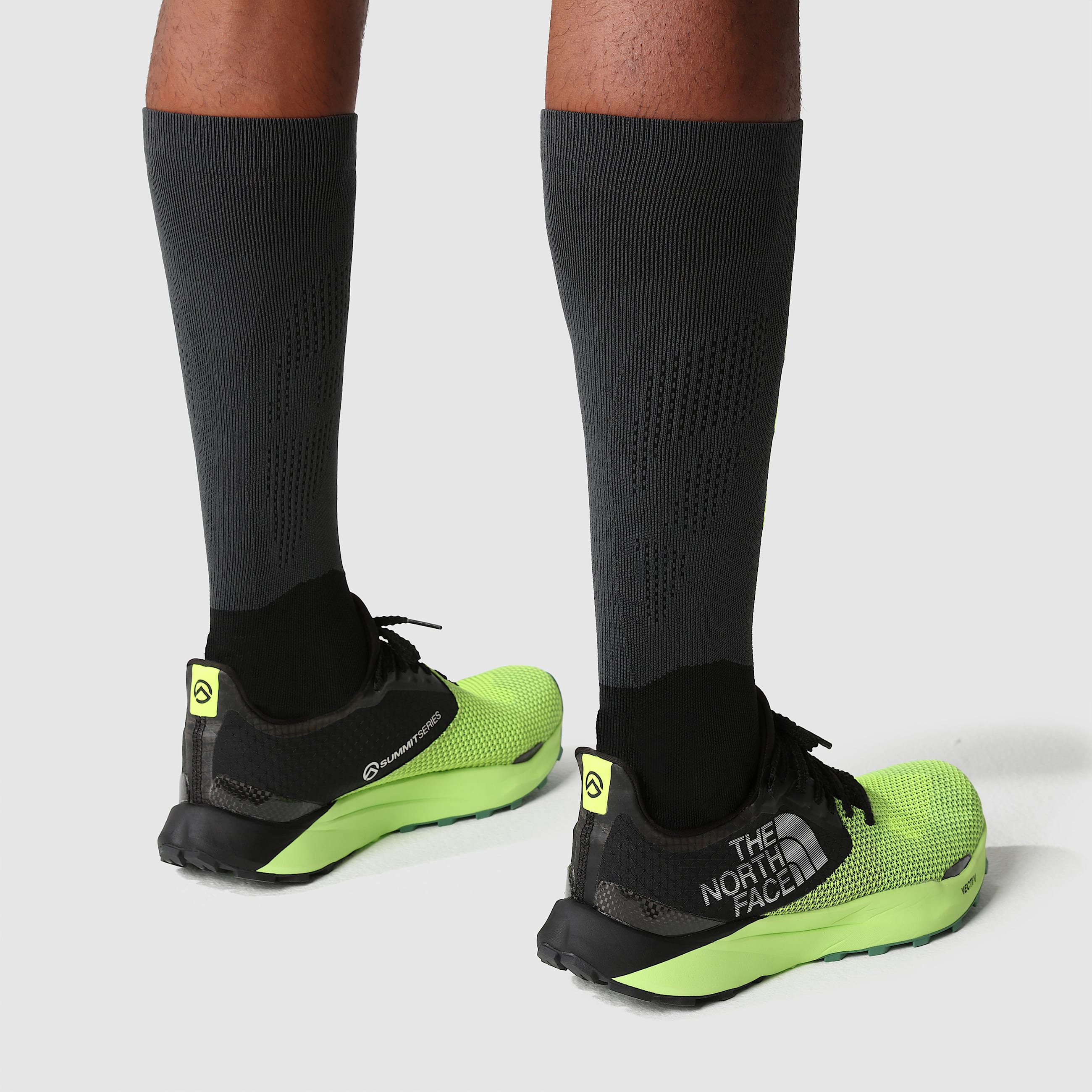 Mens Summit VECTIV Sky Trail Running Shoes TNF ALT7