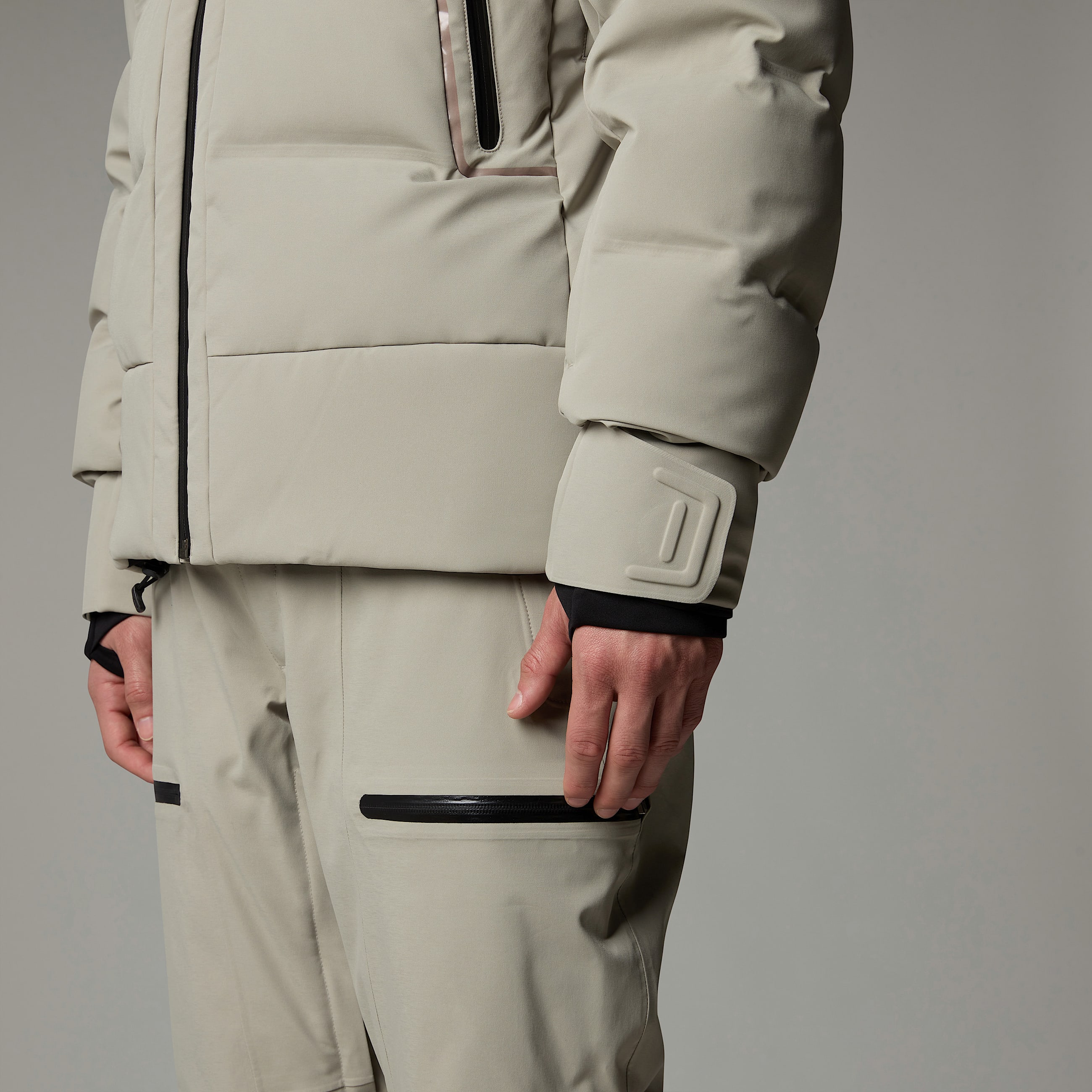 Cirque Down Jacket M TNF ALT9