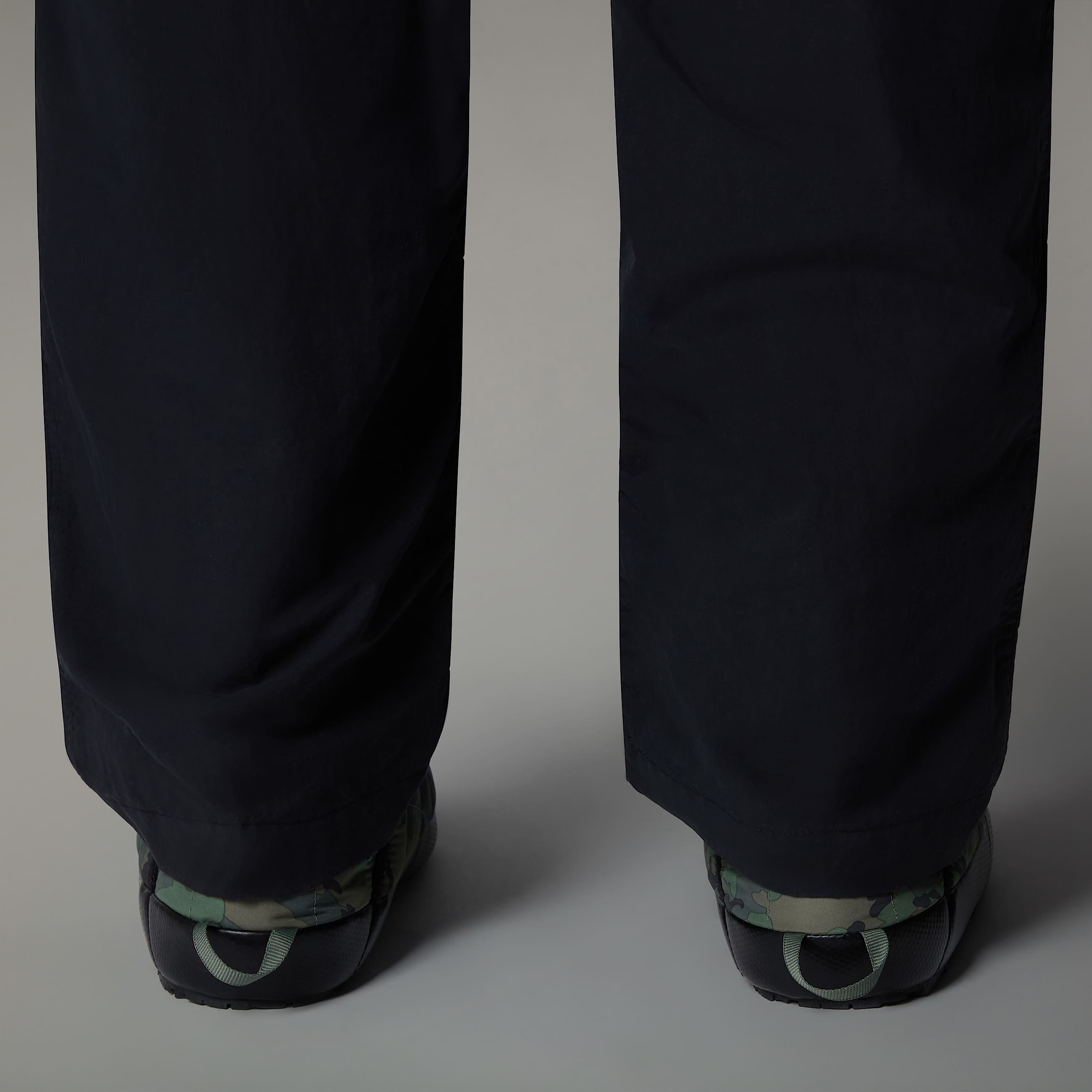 ThermoBall V Traction Mules M TNF ALT4