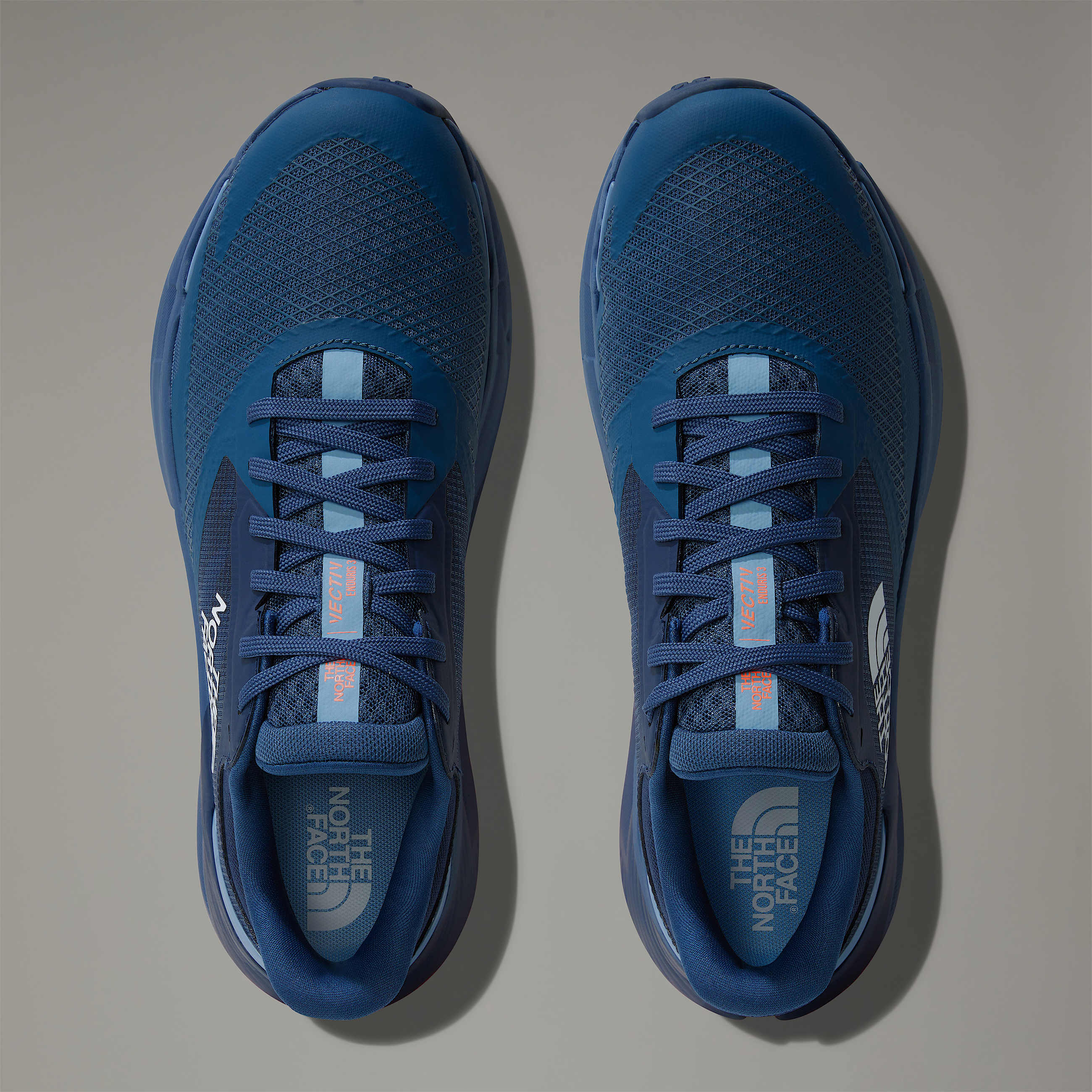 Mskie buty do biegw trailowych VECTIV Enduris III TNF ALT1