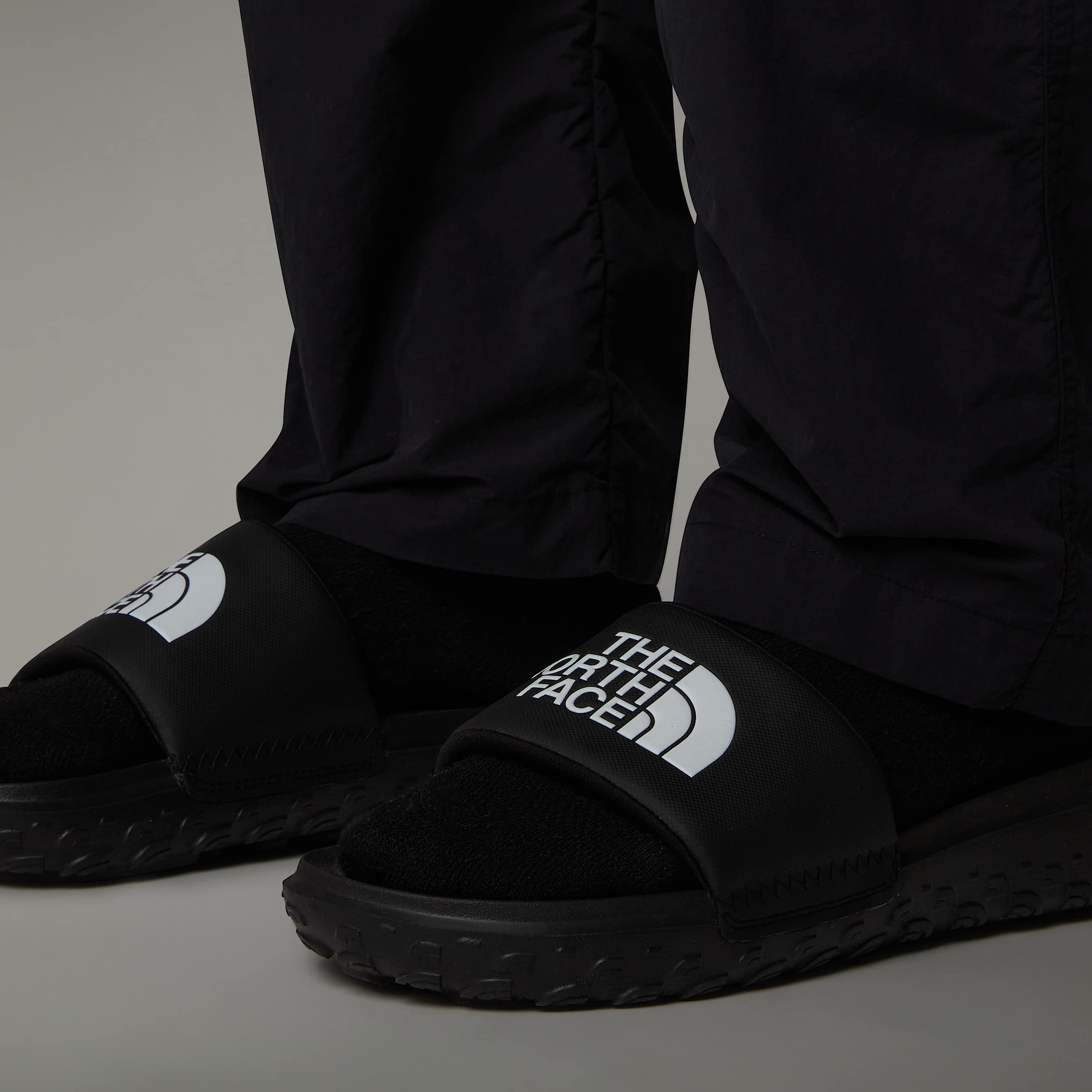 Never Stop Cush Slides M TNF ALT2