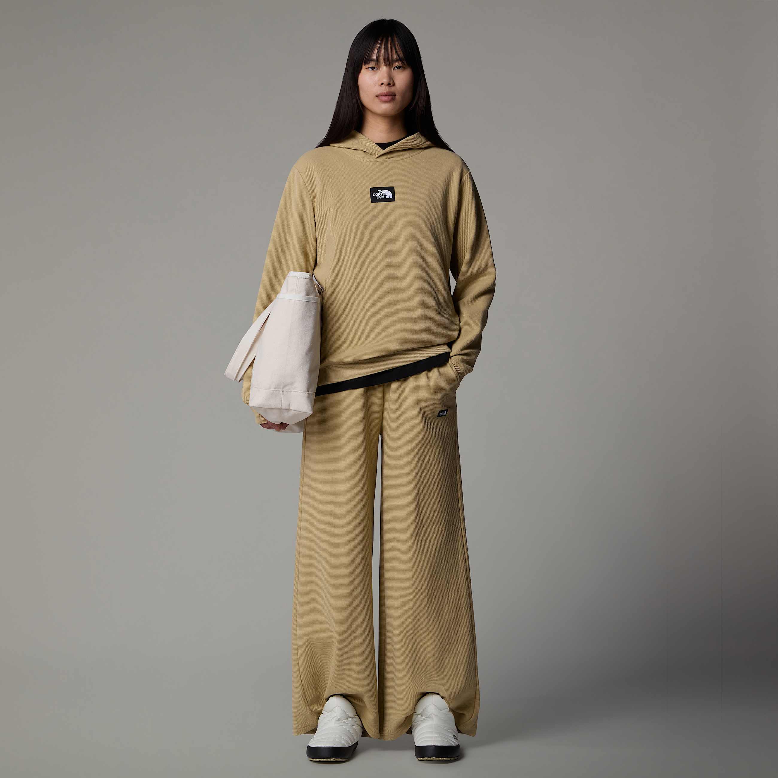 Womens ThermoBall Traction Winter Booties TNF ALT5