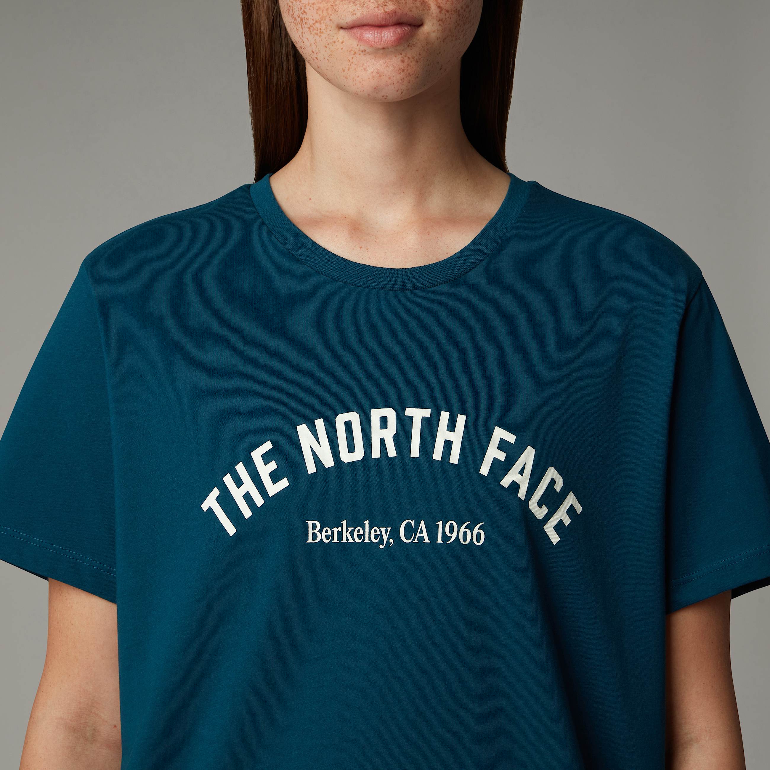 Tshirt Varsity con grafica da donna TNF ALT3