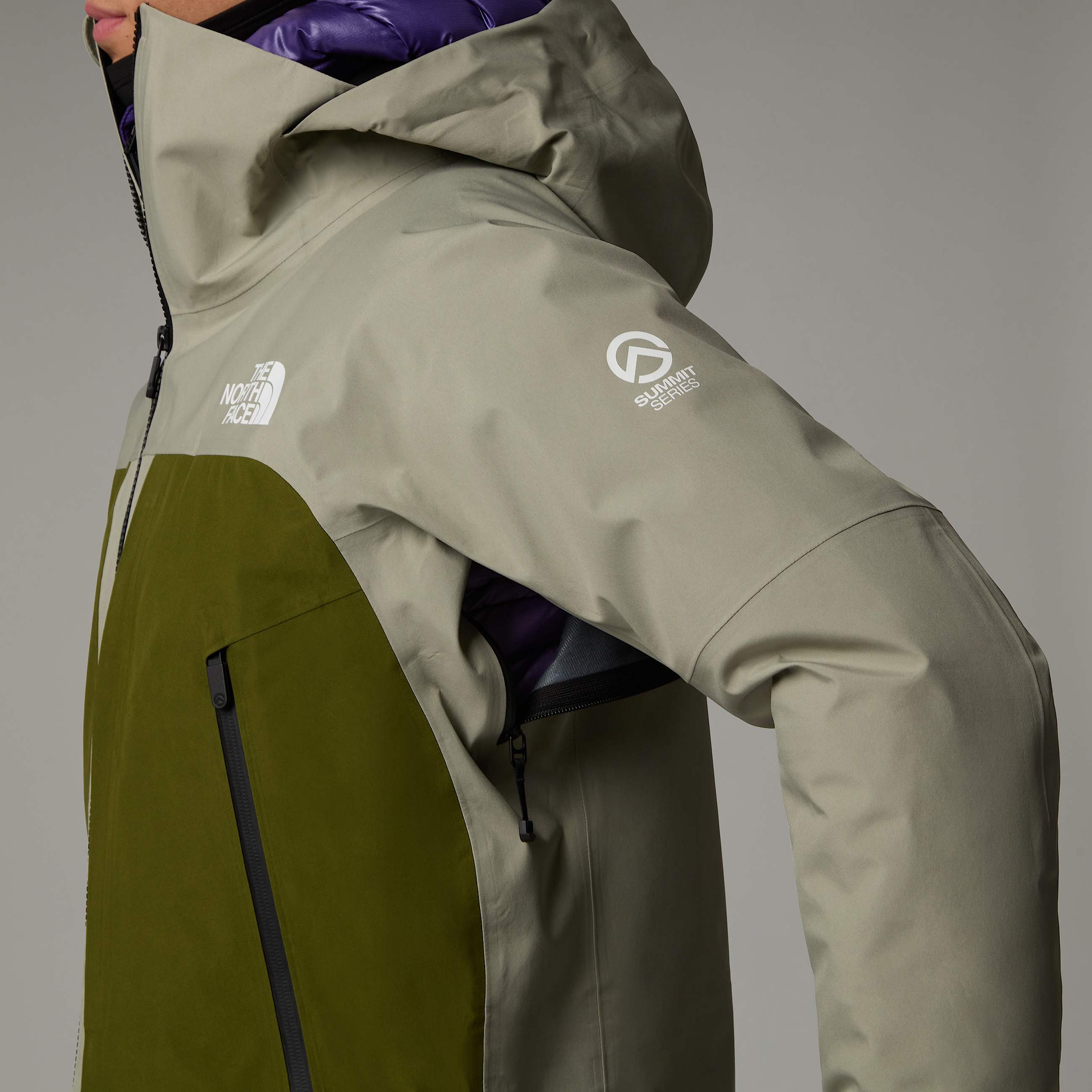 Womens Summit Verbier GORETEX Jacket TNF ALT8