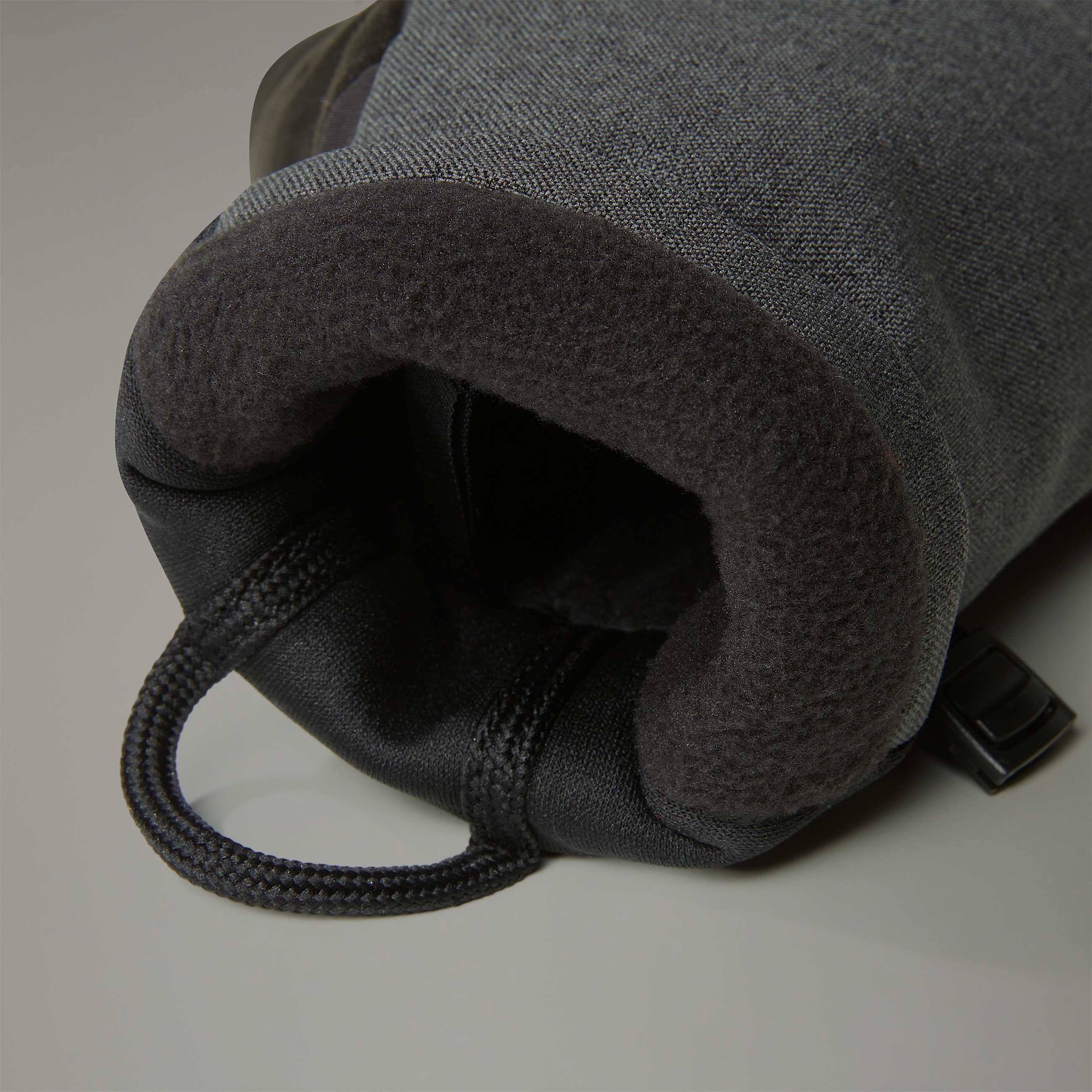 Apex Etip Insulated Gloves W TNF ALT4