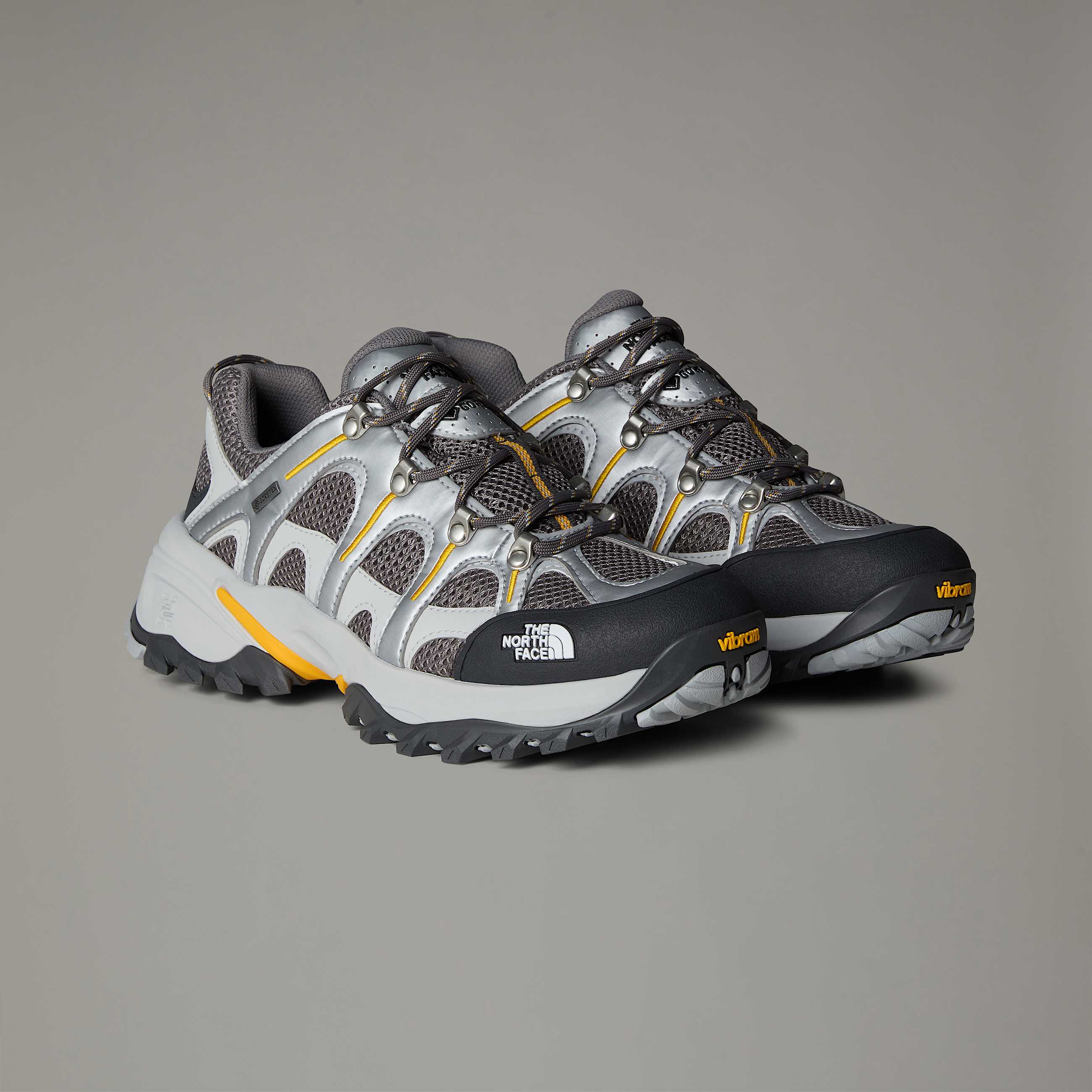 Hedgehog 06 RVST GORETEX Shoe TNF ALT8