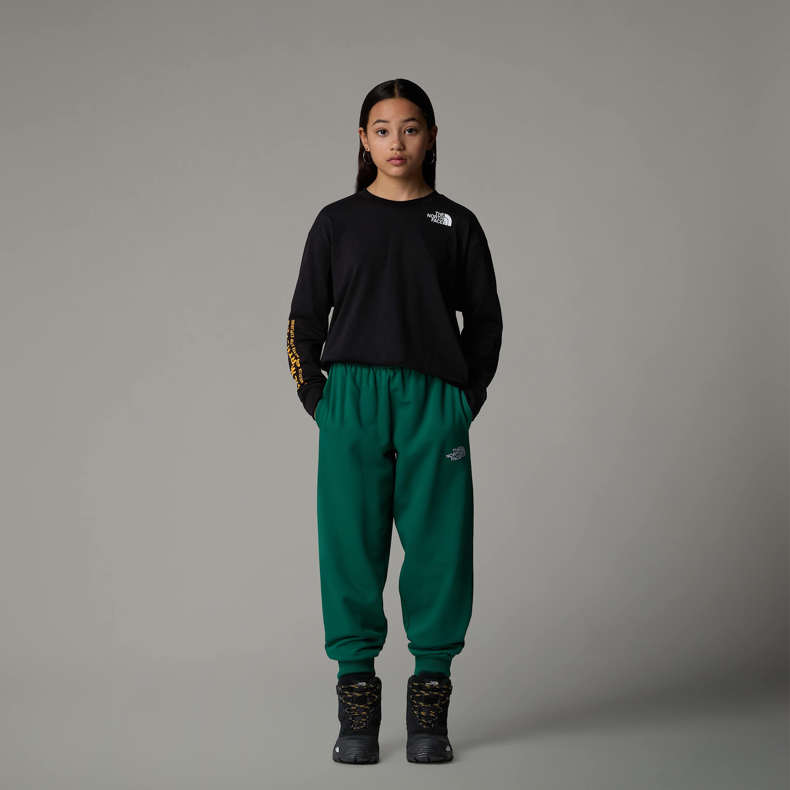 Varsity Graphic Oversized LongSleeve TShirt Junior TNF ALT5