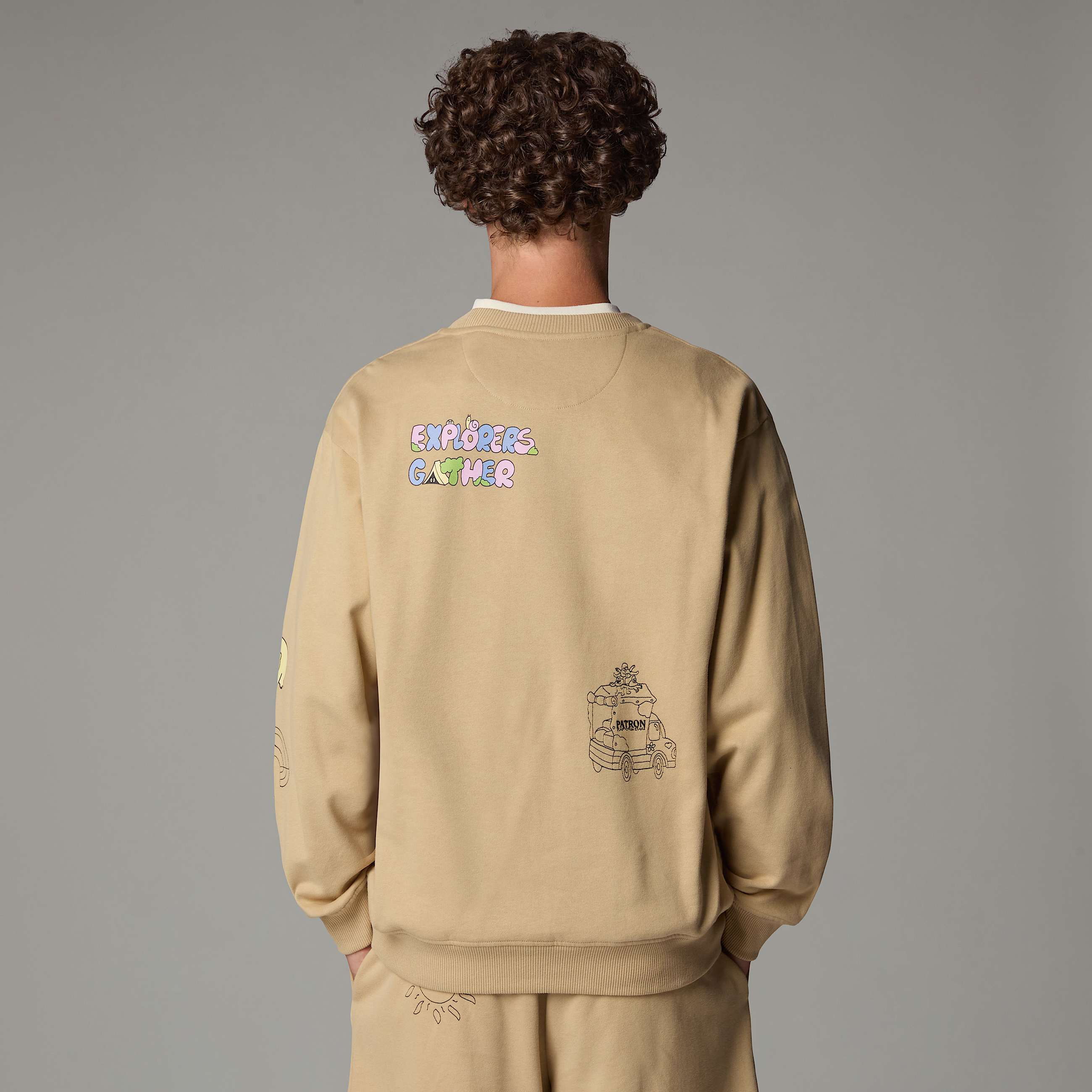 Mountain Cleanup relaxt geschnittenes Sweatshirt in Oversize Unisex TNF ALT4