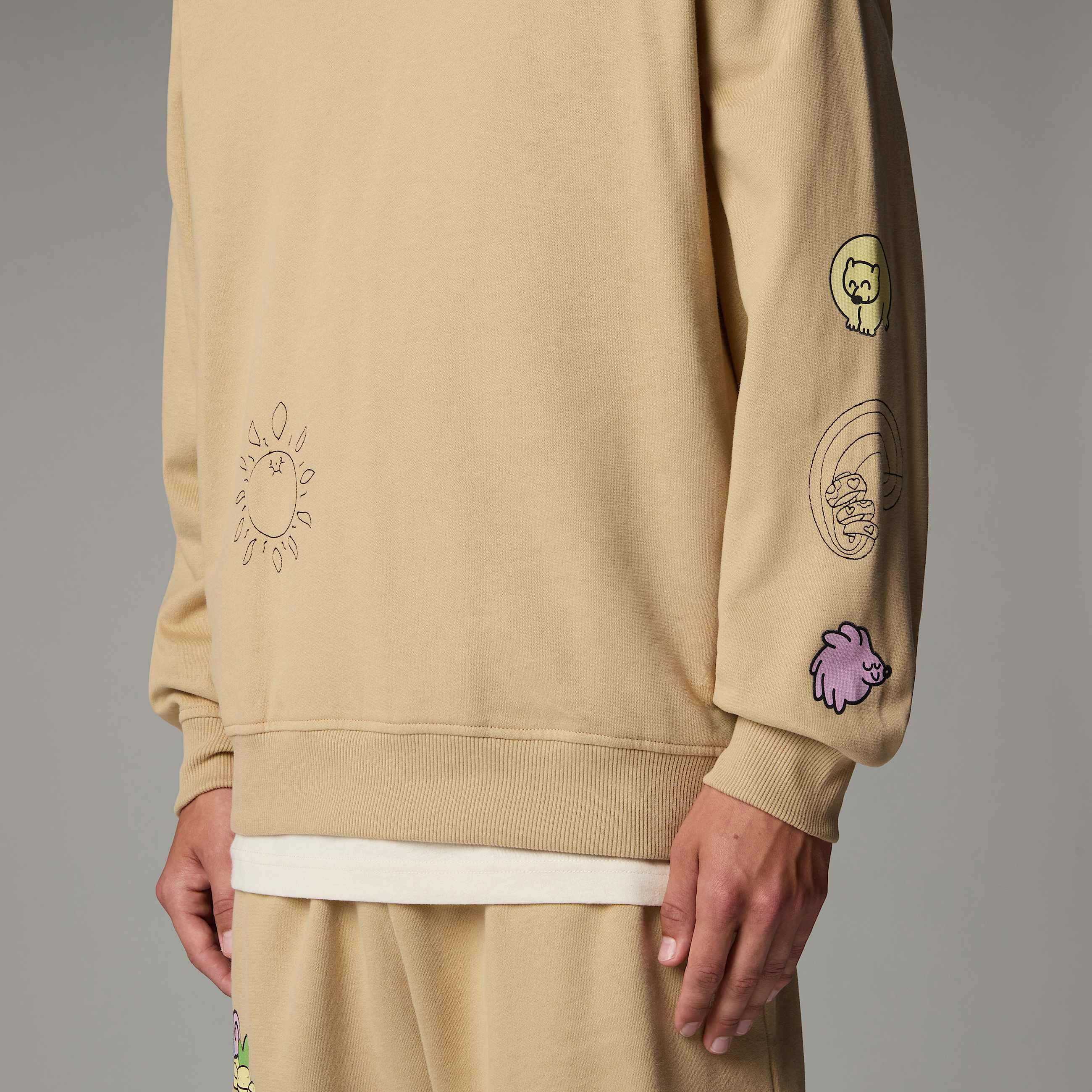 Mountain Cleanup relaxt geschnittenes Sweatshirt in Oversize Unisex TNF ALT6