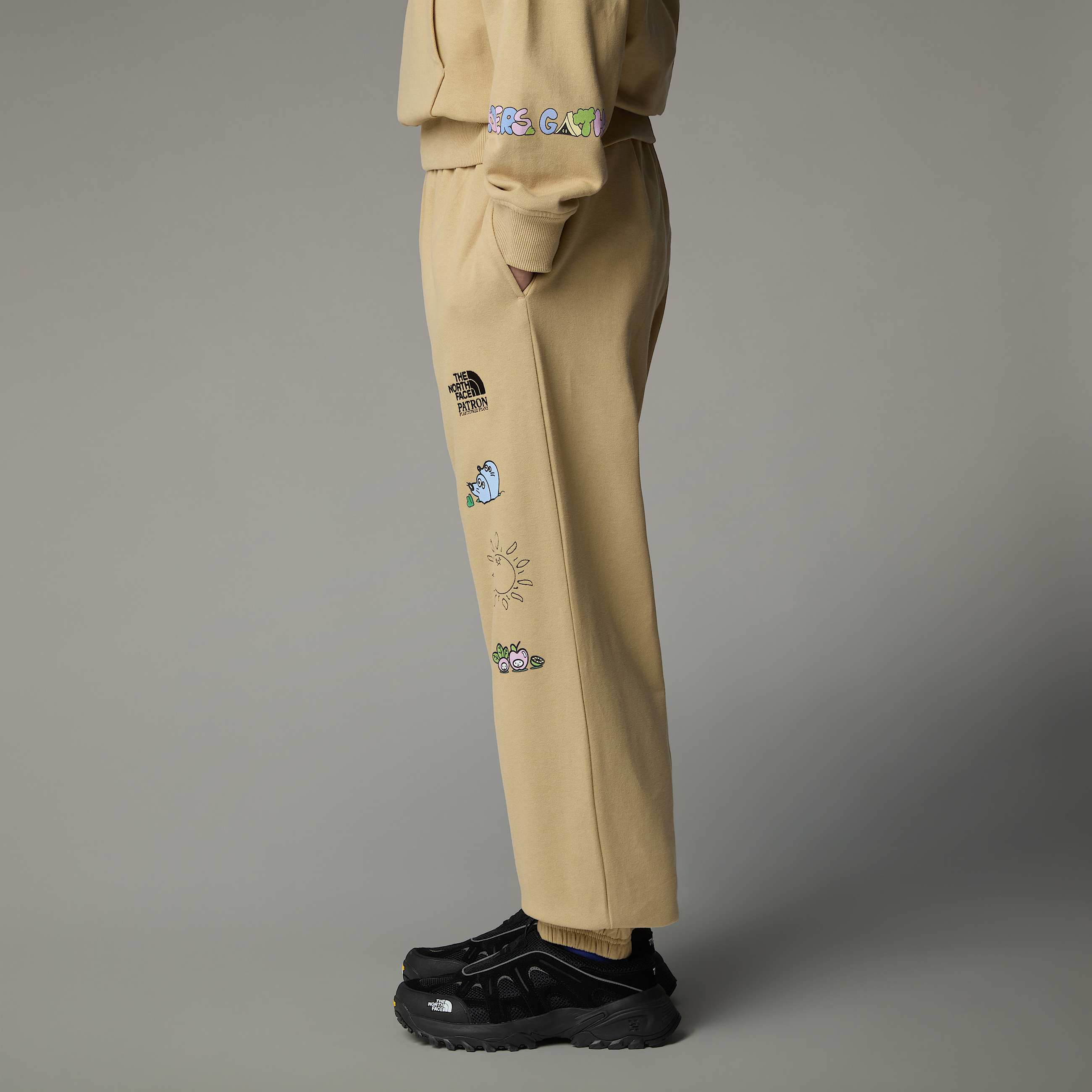 Unisex Mountain Cleanup Relaxed Joggers TNF ALT10