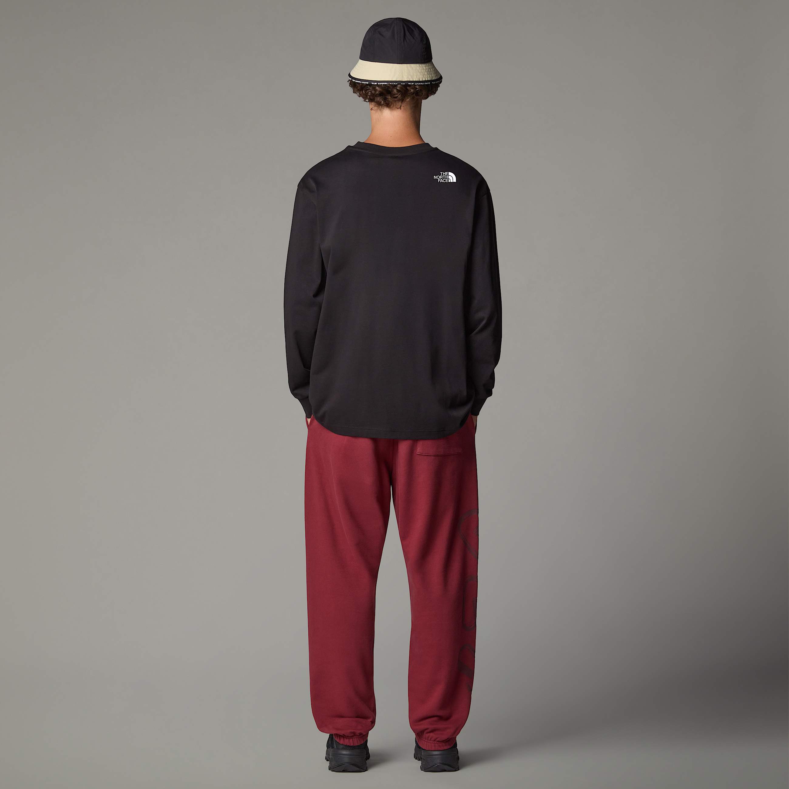 NSE Unisex LangarmTShirt in Oversize TNF ALT3