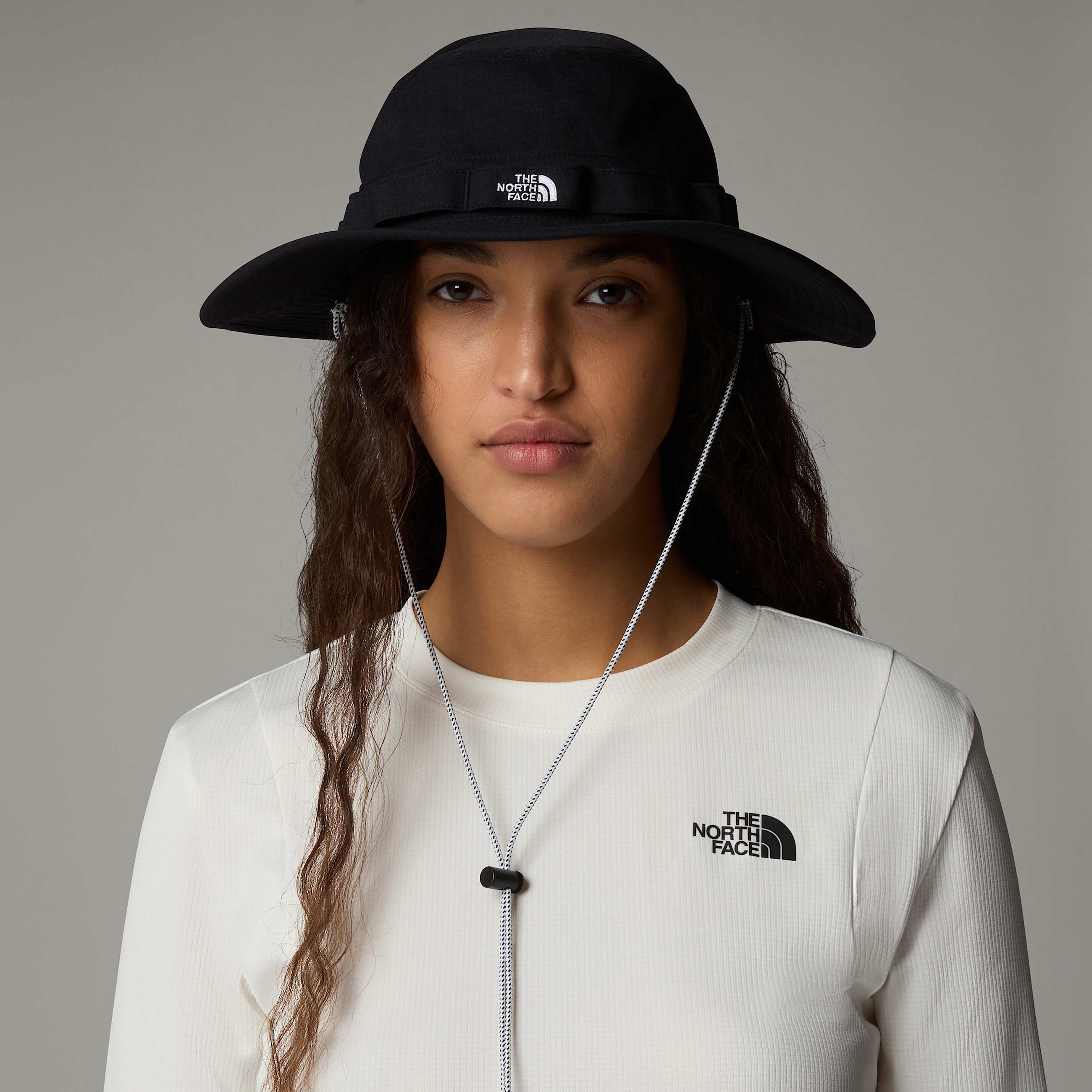 Cappello a tesa Class V TNF ALT1