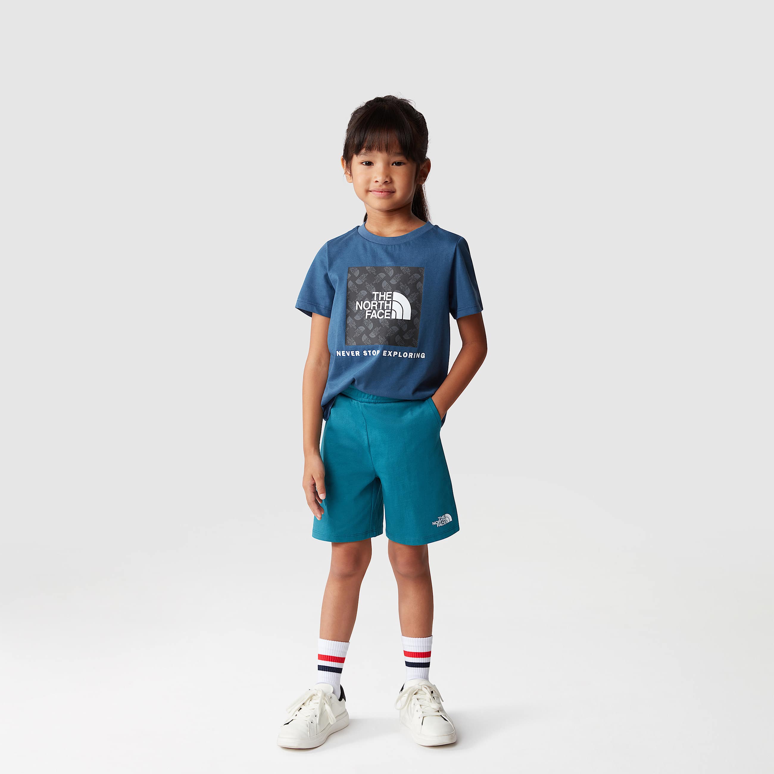 Lifestyle Graphic TShirt Barn TNF ALT7