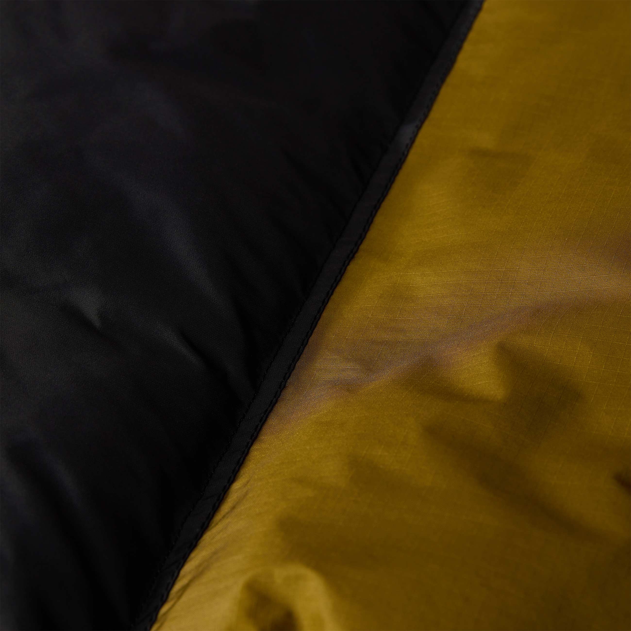 Mens 1996 Retro Nuptse Gilet TNF ALT18