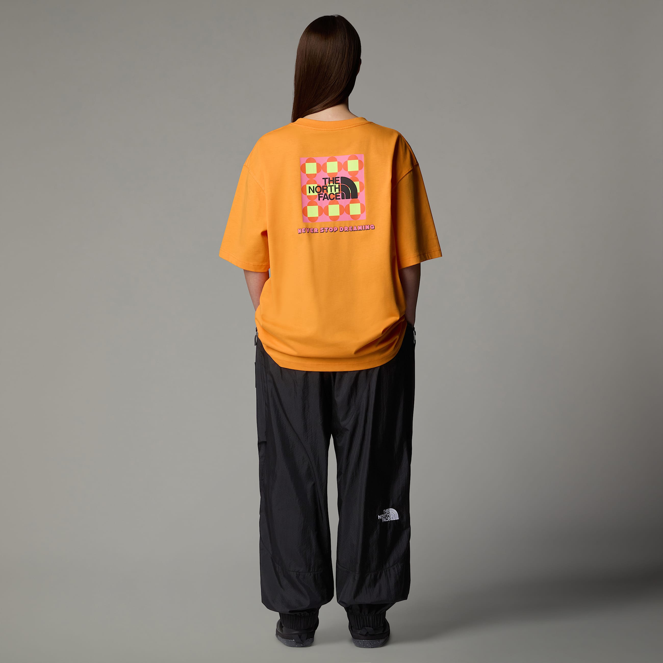 Tshirt con grafica TNF X Yinka Ilori Box unisex TNF ALT4