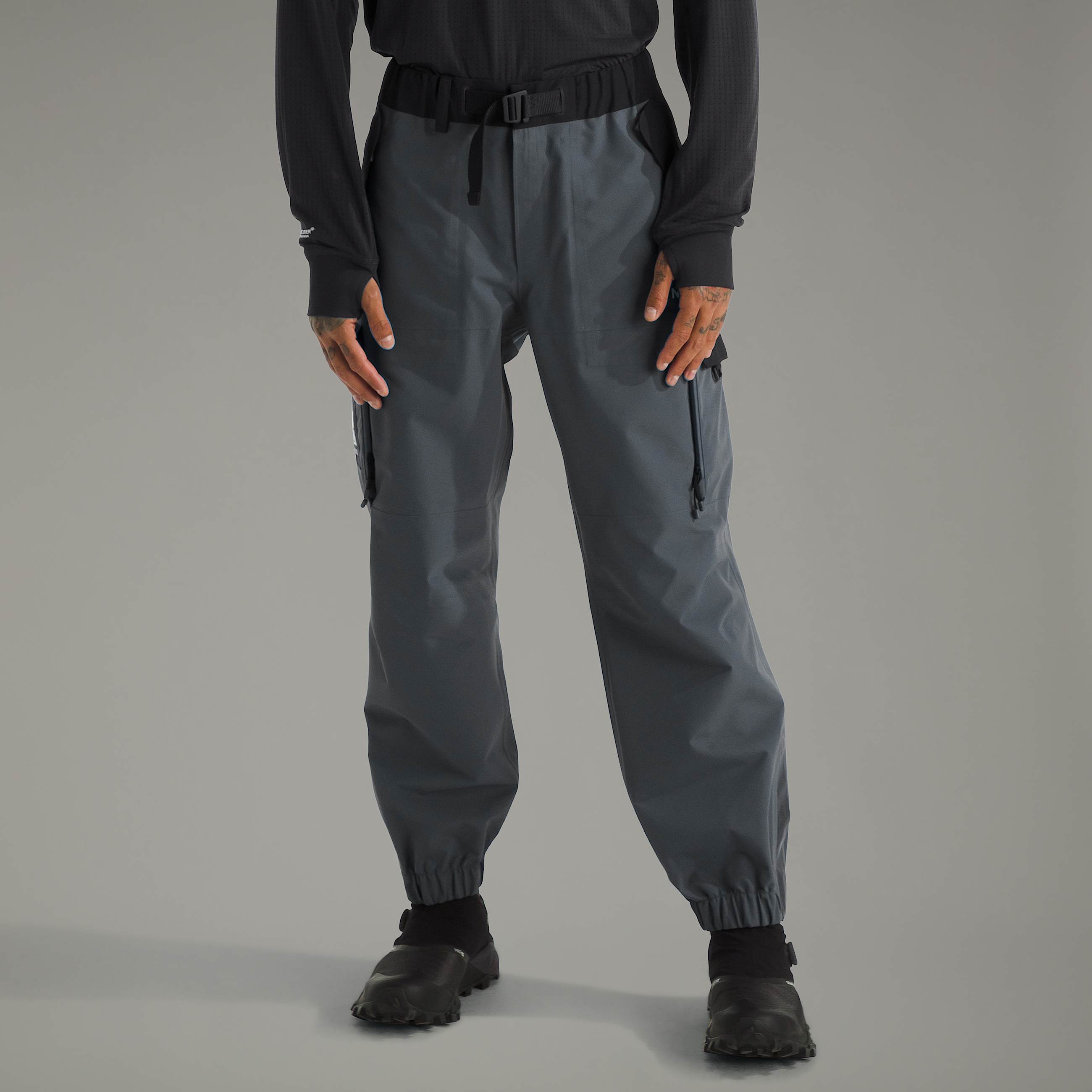 The North Face X UNDERCOVER SOUKUUutilityshellbroek voor wandelen TNF ALT1