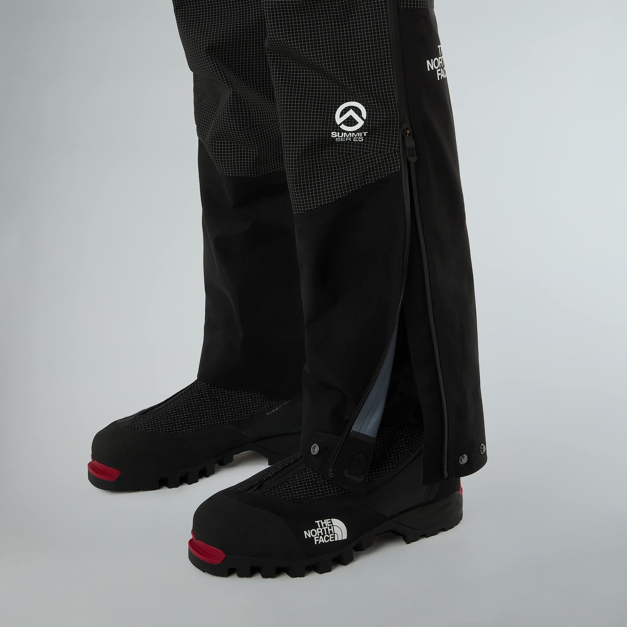 Summit Mountain GORETEX Pro Bib Trousers W TNF ALT6