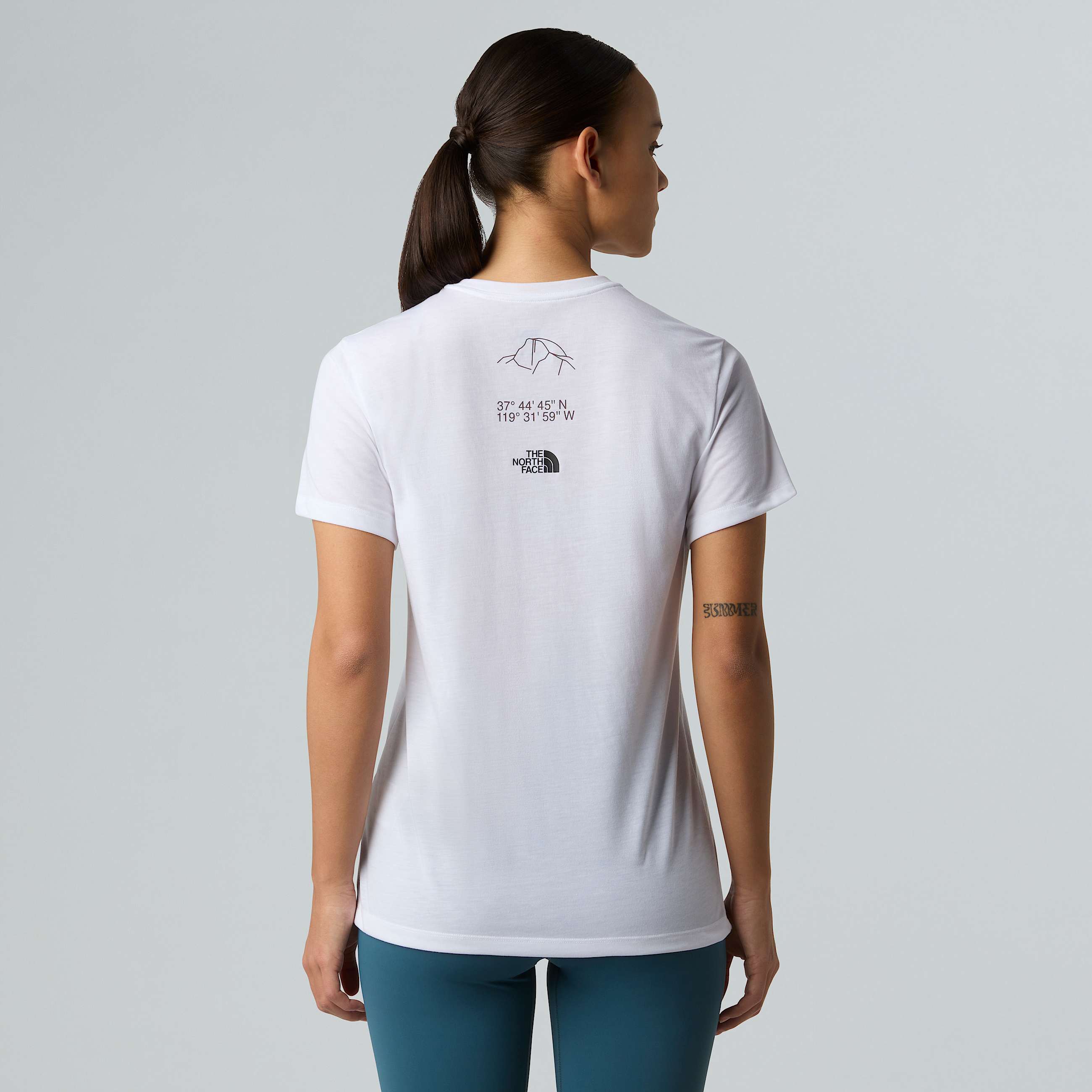 Tshirt Multiple Placement Graphic da donna TNF HERO