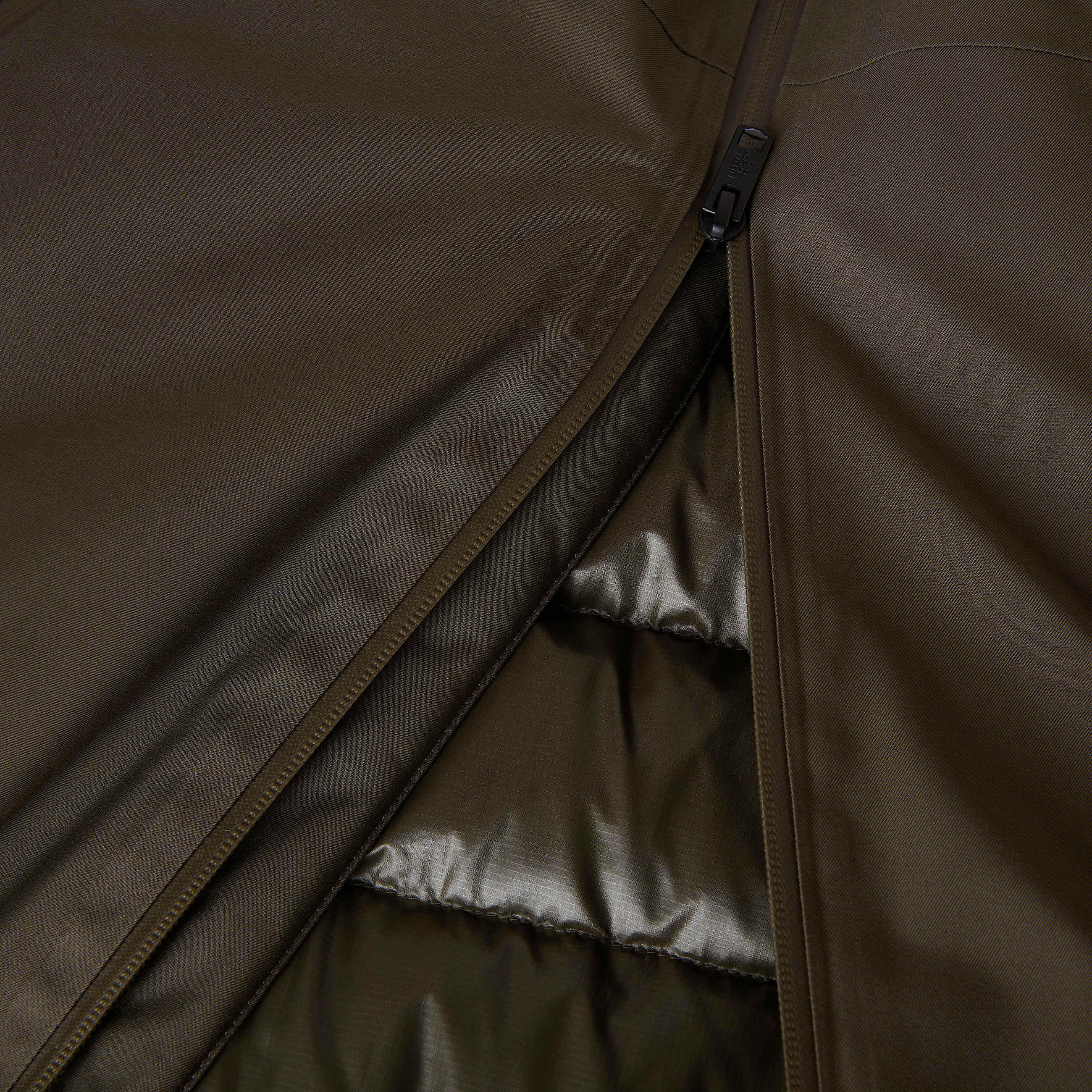 Giacca in piumino Mountain Range da uomo TNF ALT19