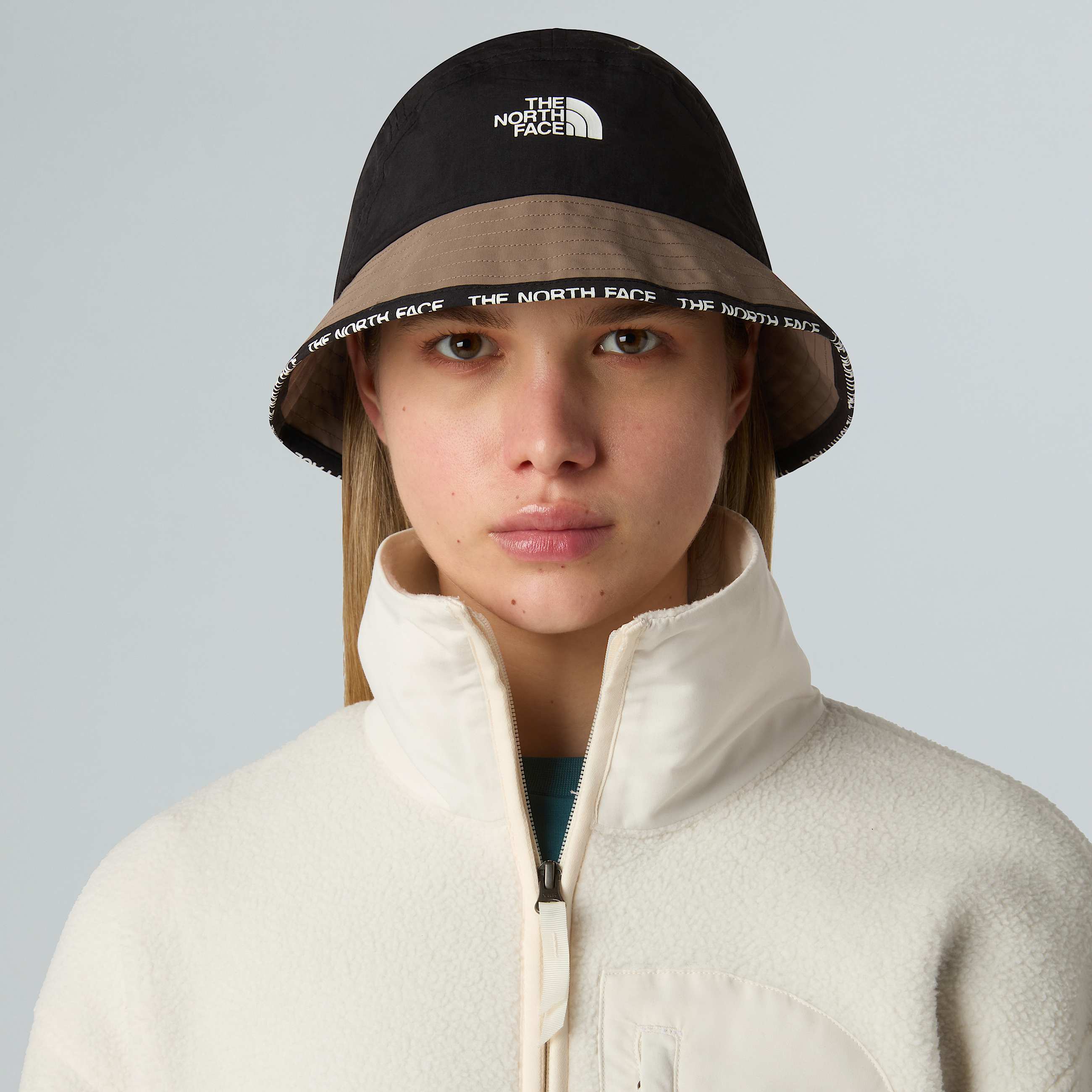 Cypress Bucket Hat TNF TNF BlackMocha Brown ALT12