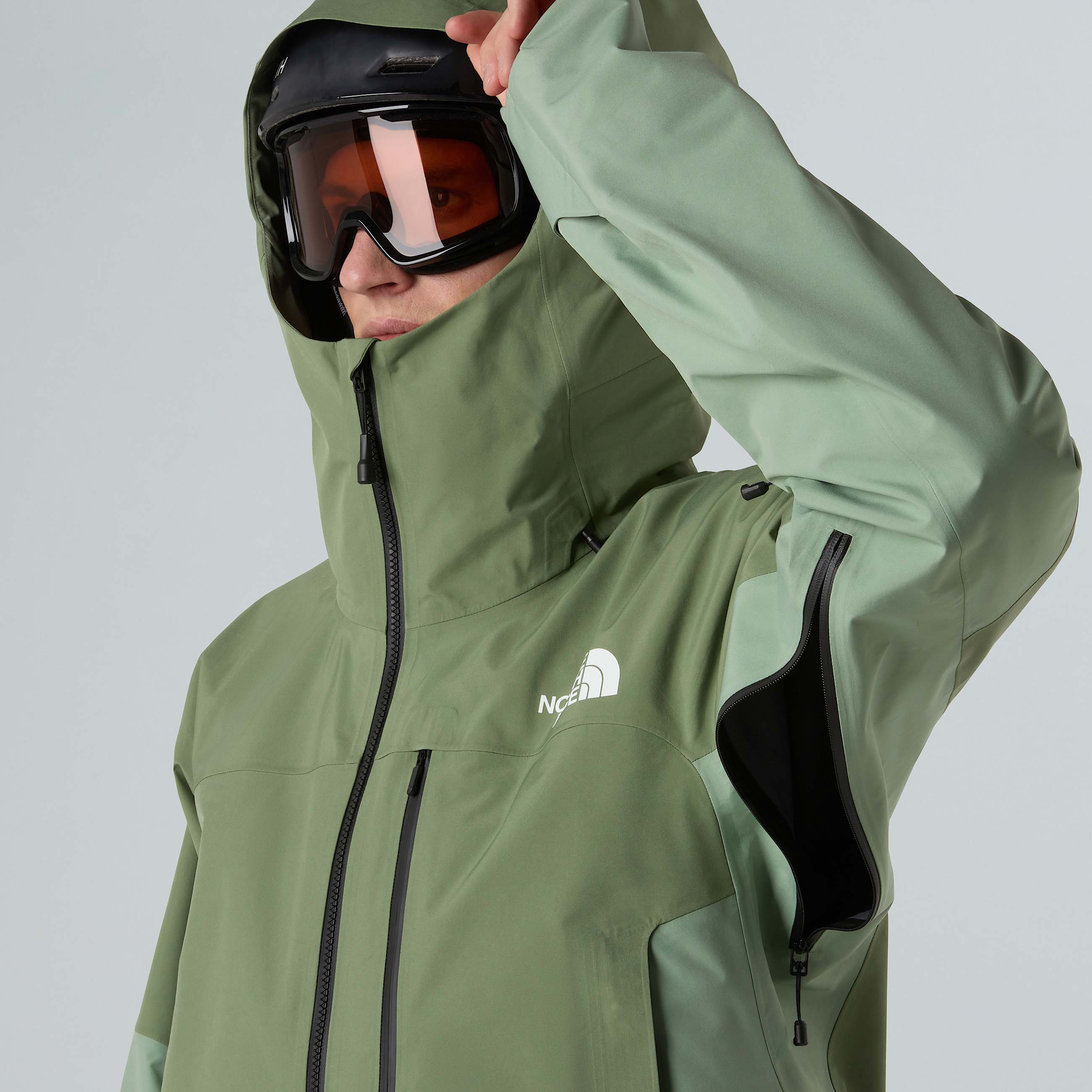 Summit Eastwall GORETEX Jacket M TNF ALT6