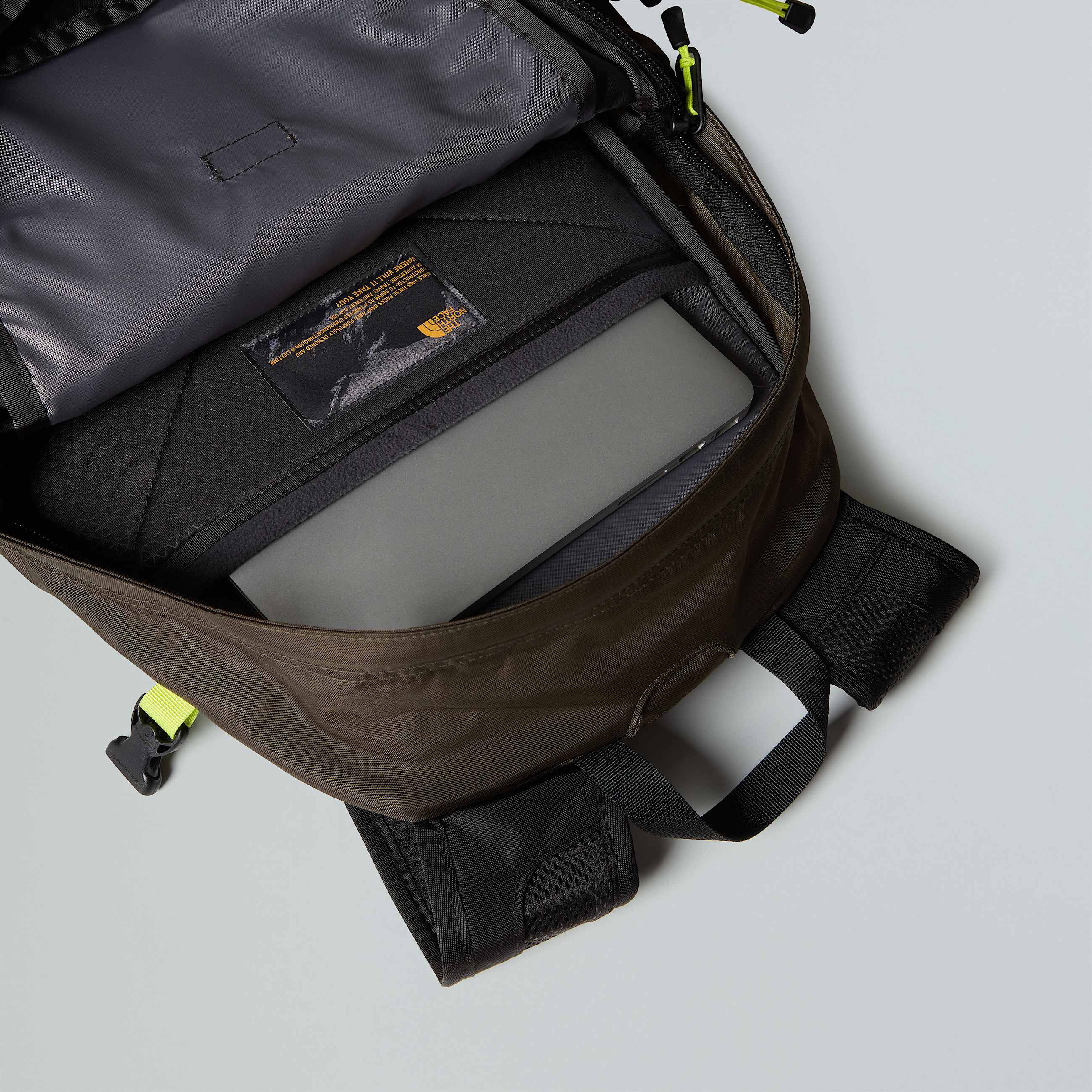 Hot Shot Rucksack  Special Edition TNF New Taupe GreenTNF BlackFizz Lime ALT6