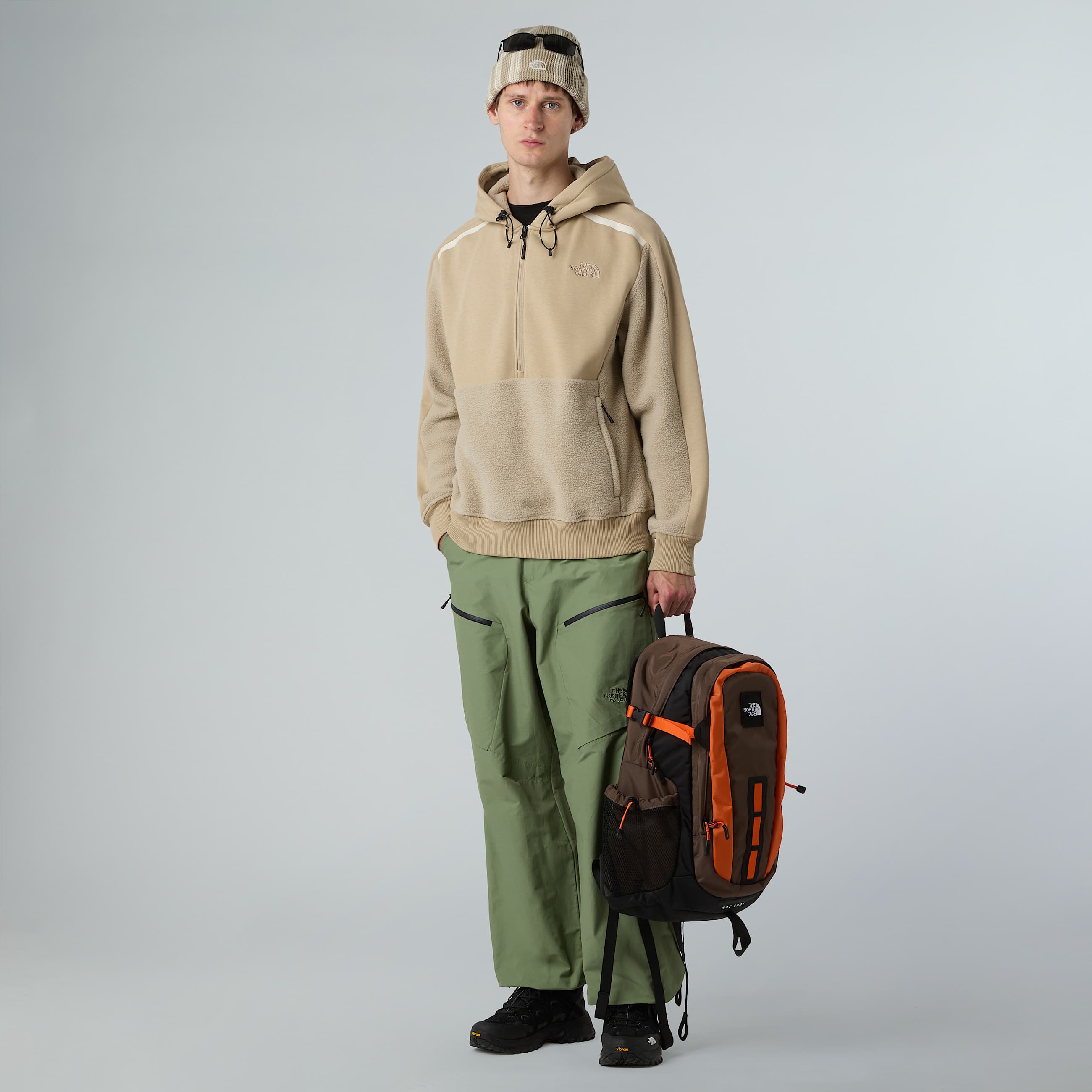 Hot Shotrugzak  Special Edition TNF Smokey BrownTNF BlackSolar Flare ALT8