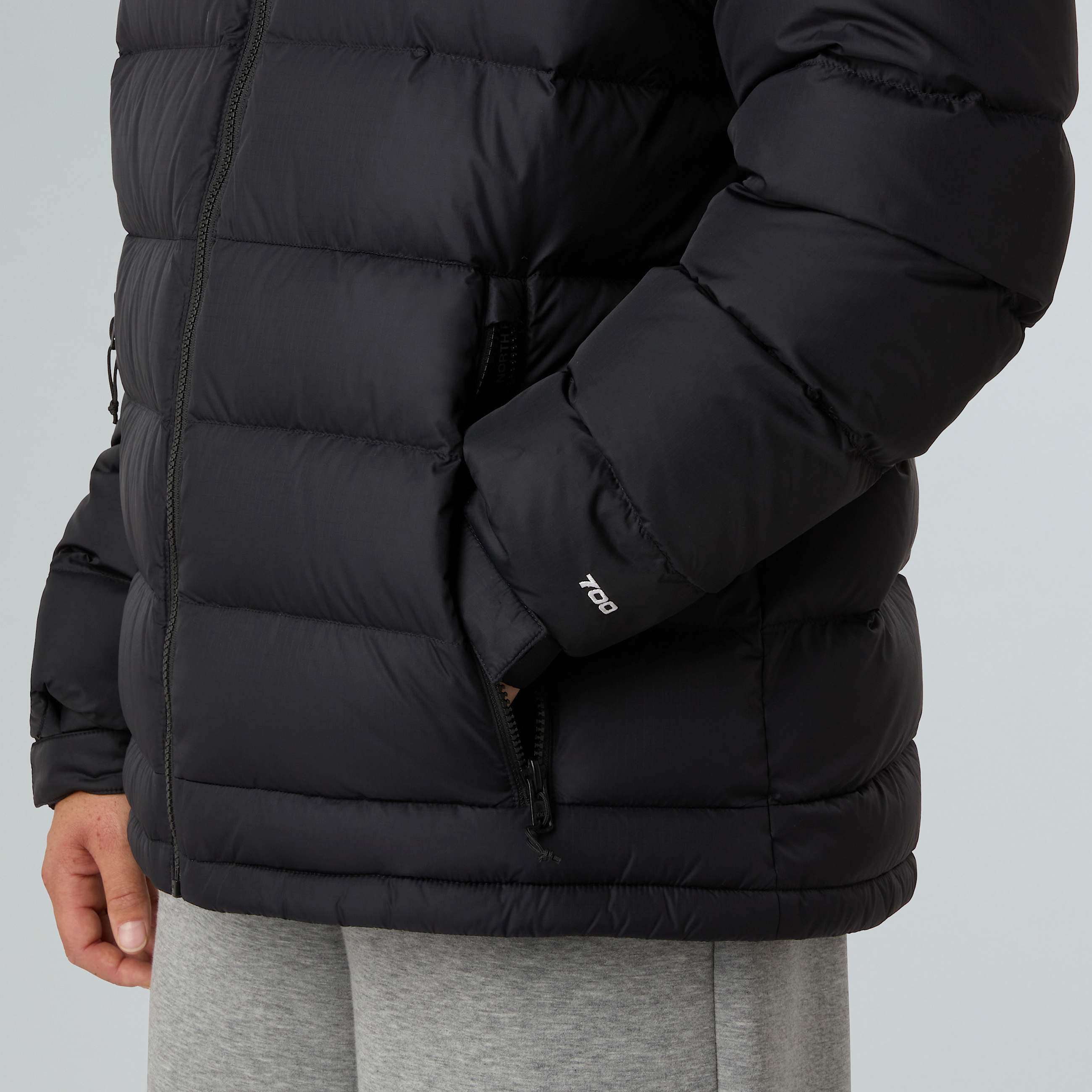 Womens Massif Down Jacket TNF ALT5
