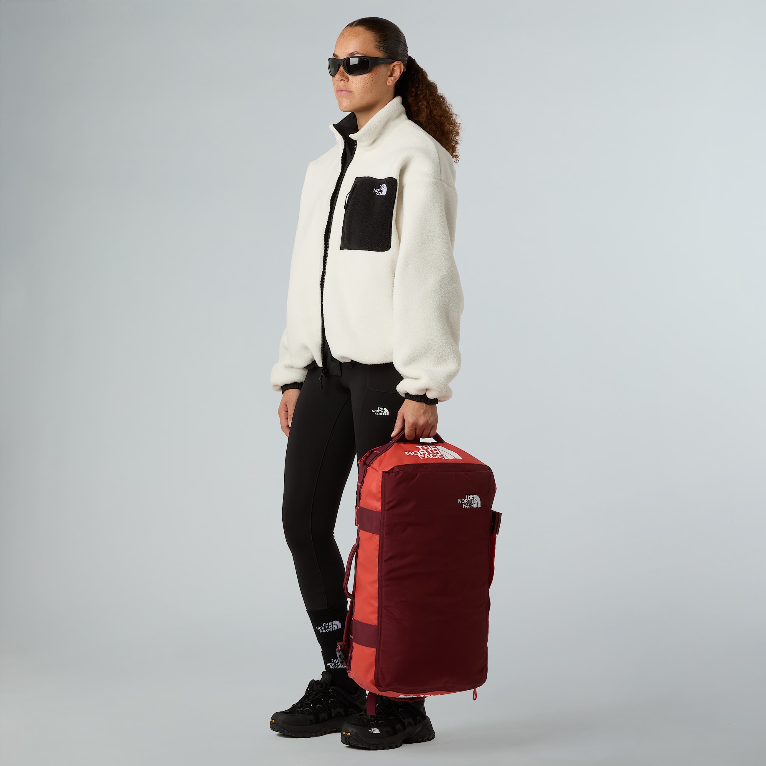 Base Camp Voyager DuffelTasche 32 Liter TNF Mars DustSumac ALT6