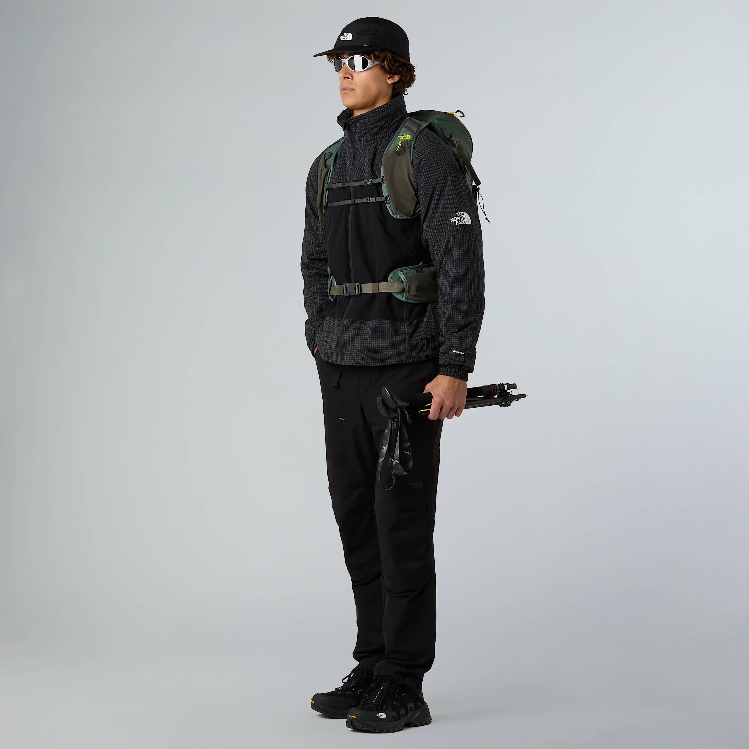 Mens Hike Utility Wind Jacket TNF ALT1