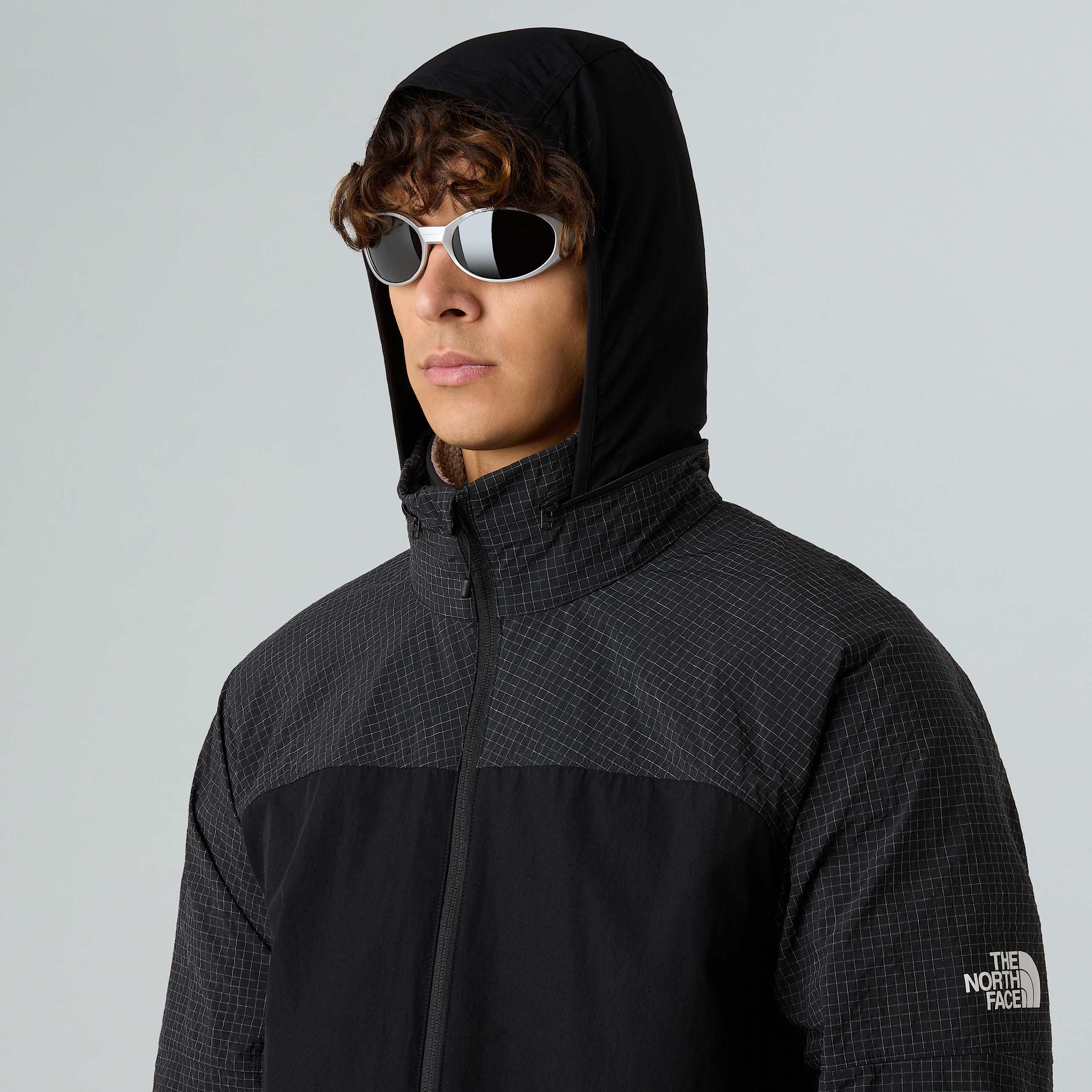 Mens Hike Utility Wind Jacket TNF ALT4