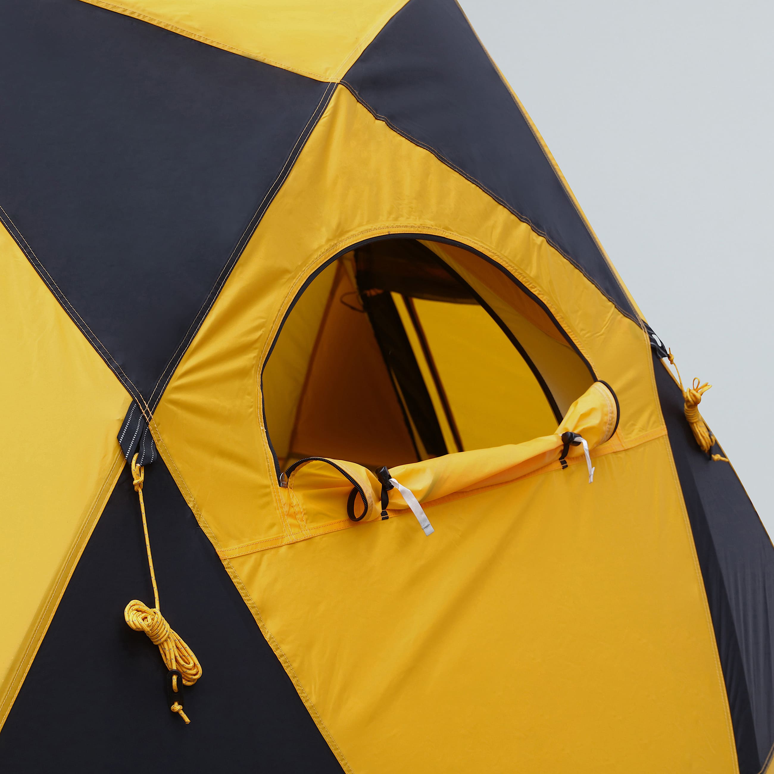 2Metre Dometent TNF ALT10
