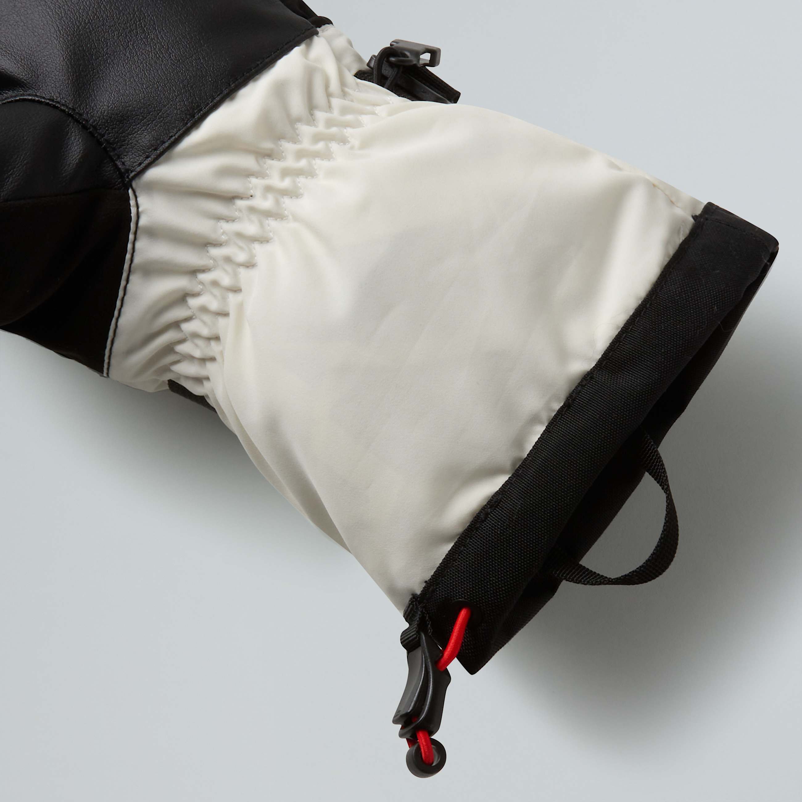 Womens Montana Ski Gloves TNF White Dune ALT1