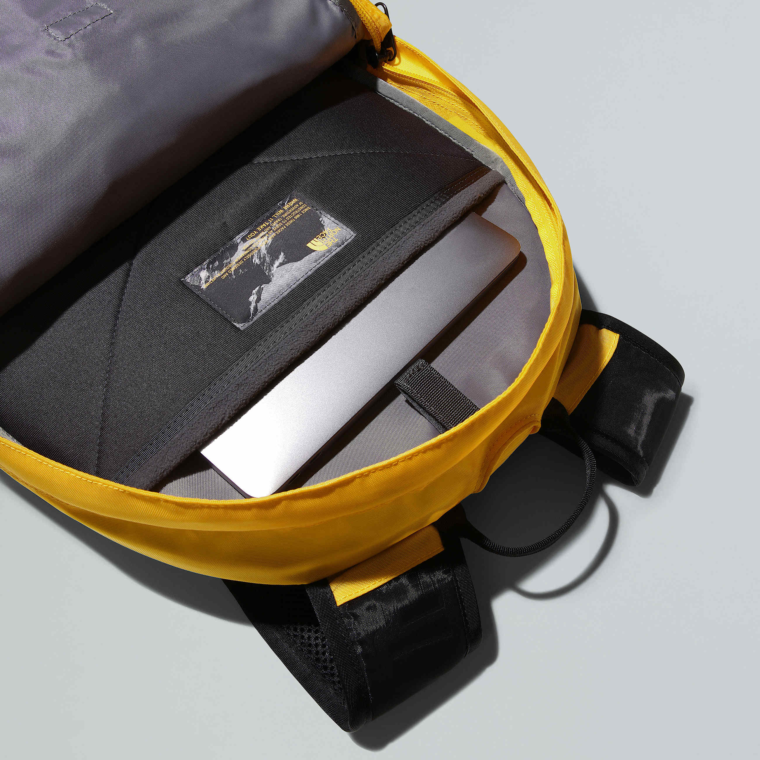 Borealis Classicrugzak TNF Summit GoldTNF BlackNPF ALT6