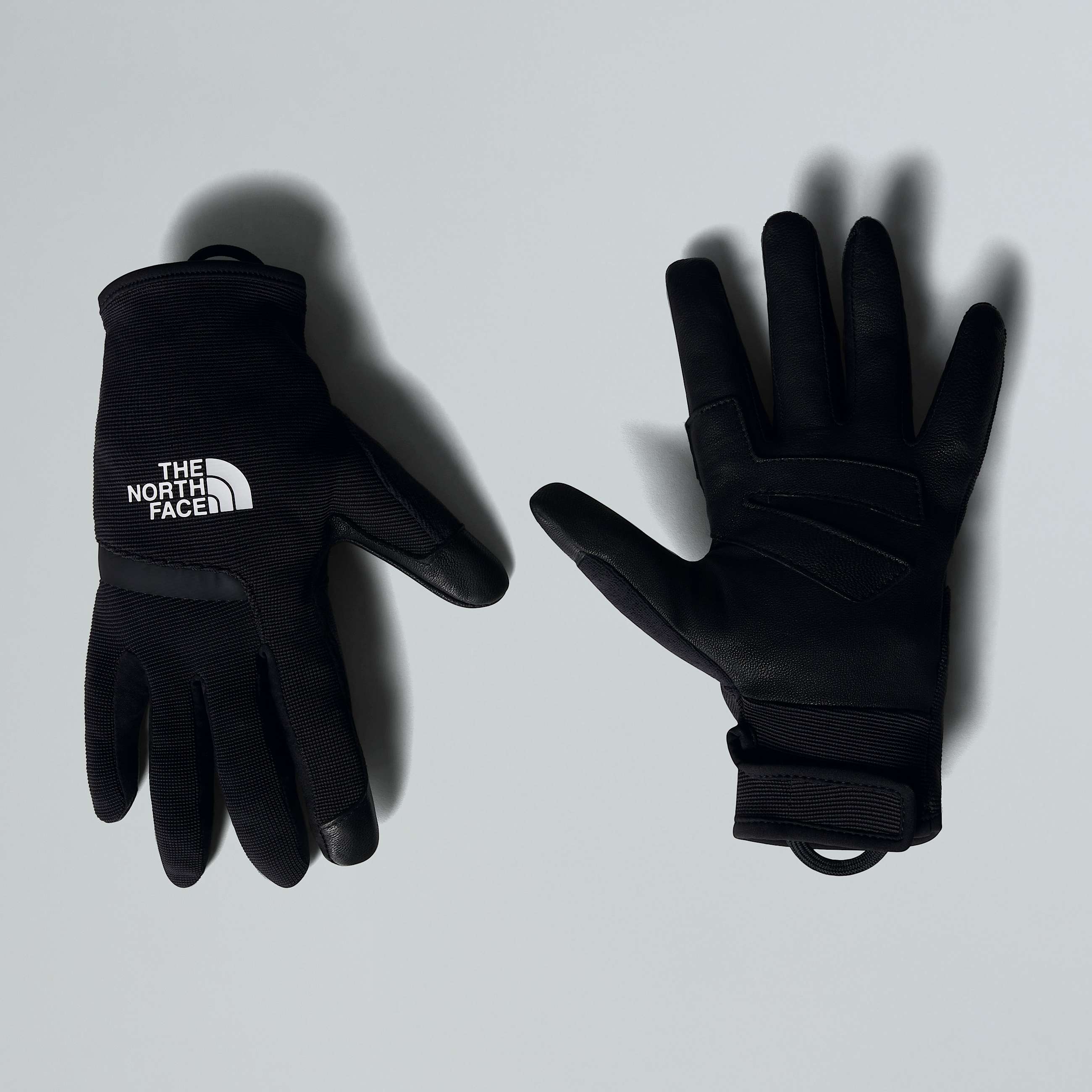 Amp Glove TNF HERO