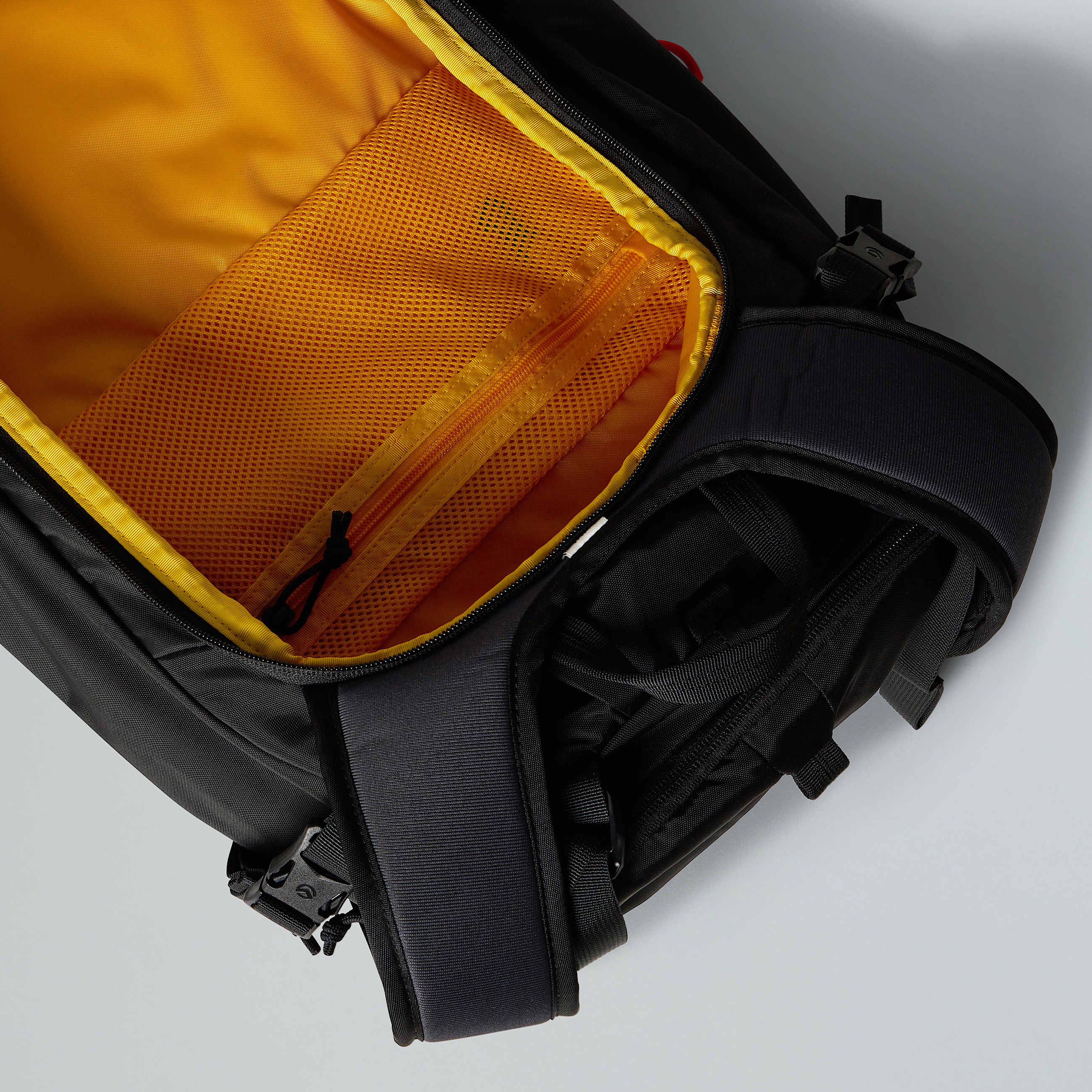 Zaino Snomad 34 litri TNF ALT6