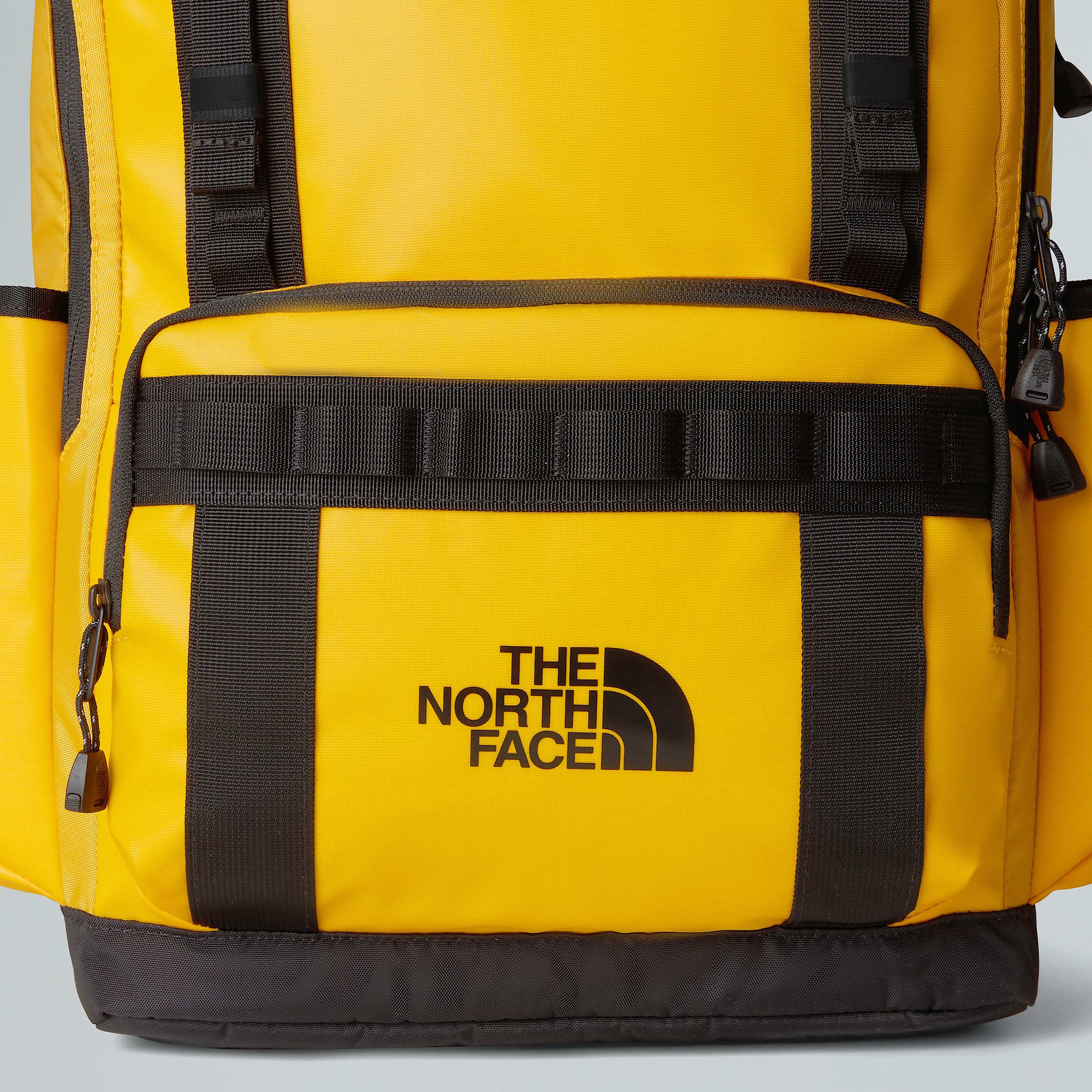 Daypack Base Camp TNF ALT3