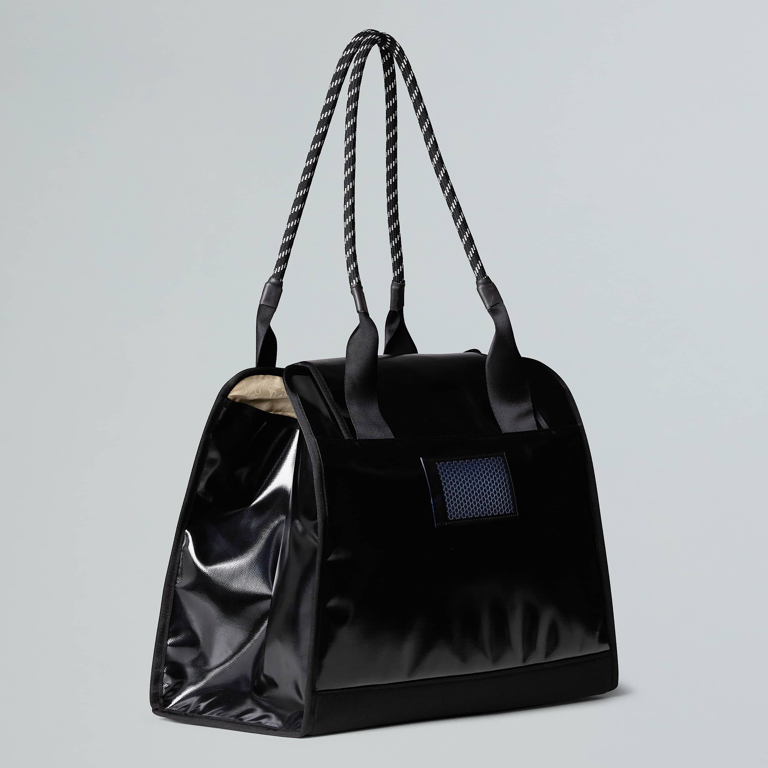 Basecamp Totebag TNF ALT2