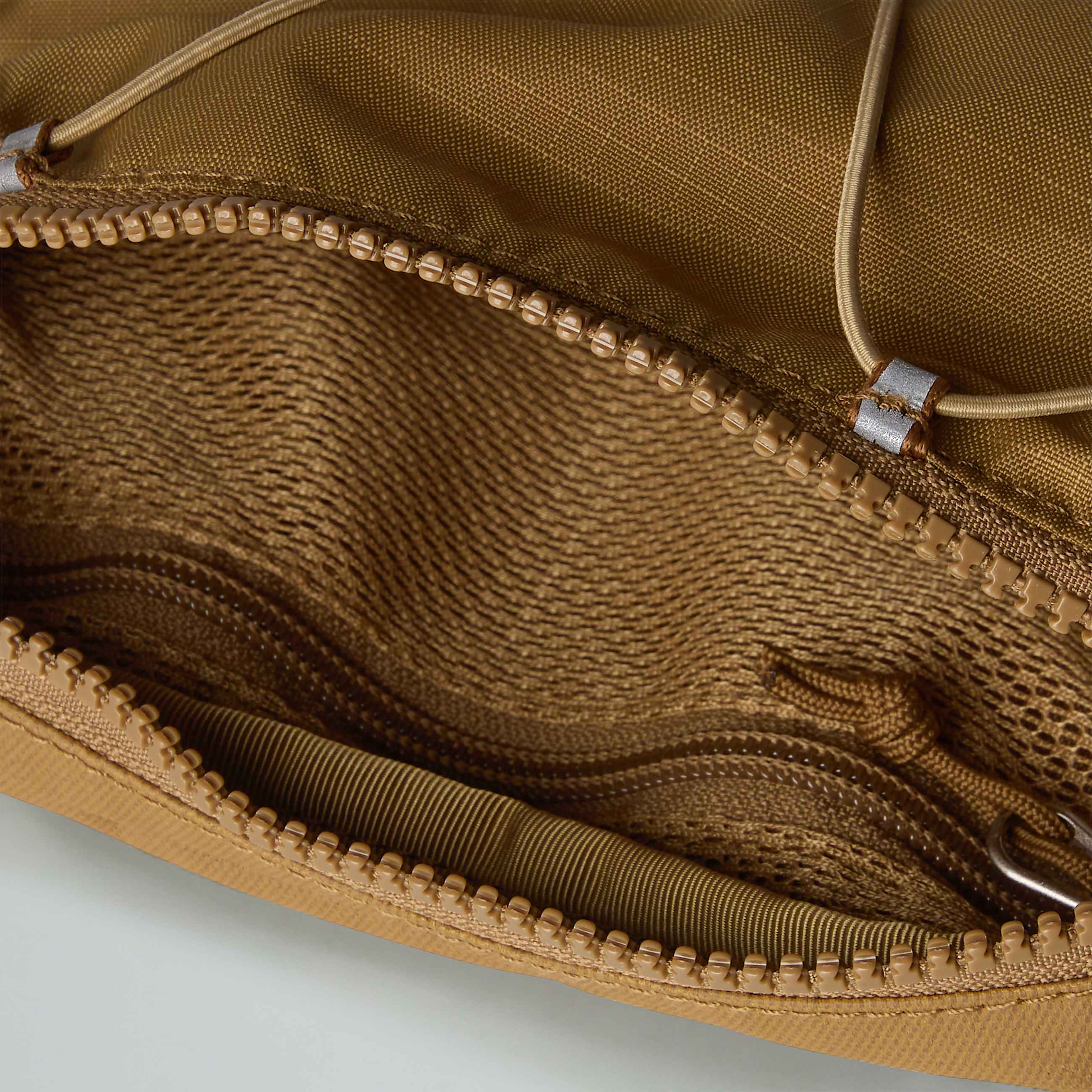 Marsupio Terra da 1 litri TNF ALT4