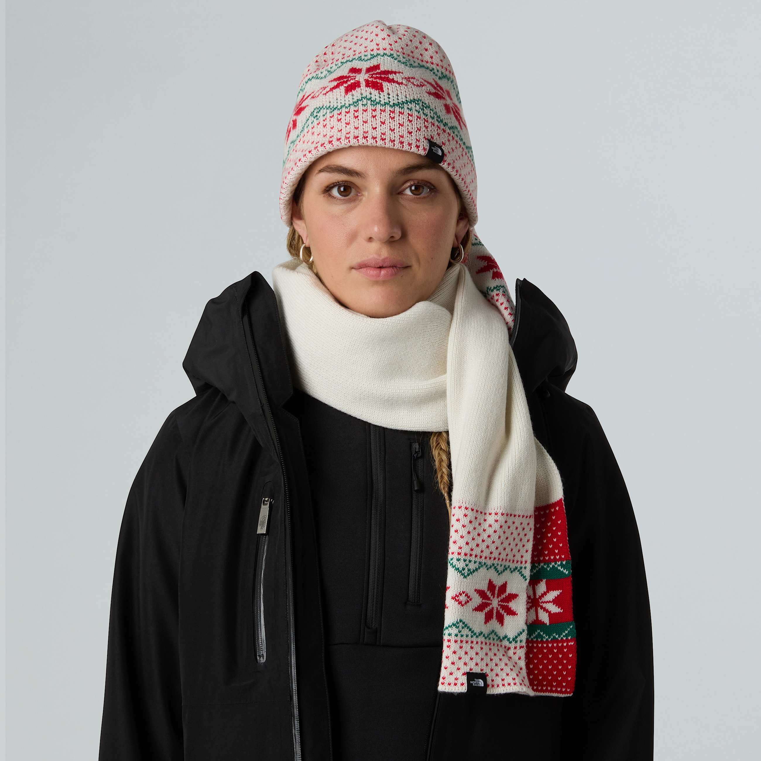 Cabin Ski Tuke Beanie and Scarf Set TNF ALT1