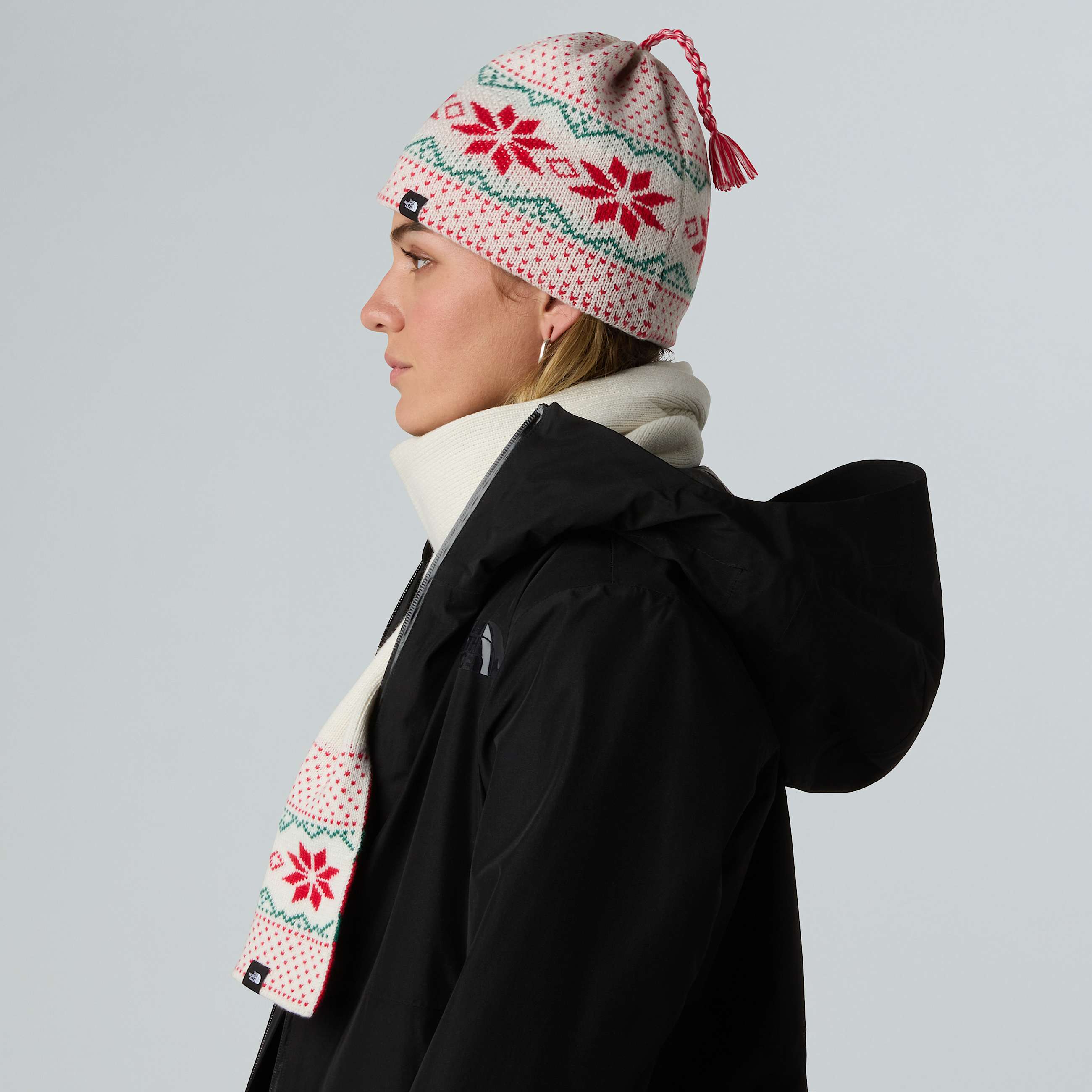 Cabin Ski Tuke Beanie and Scarf Set TNF ALT9