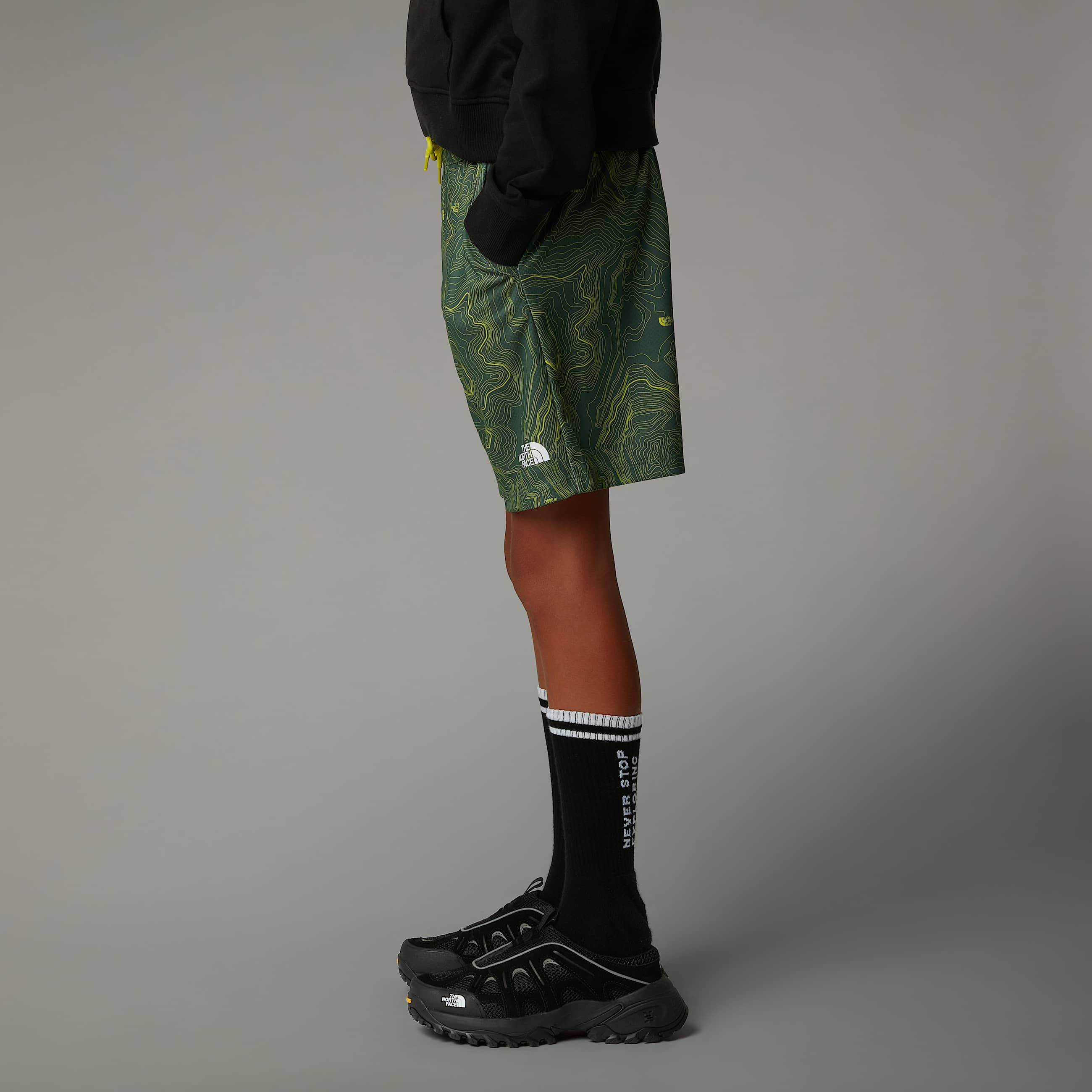 Boys Never Stop Shorts TNF ALT6