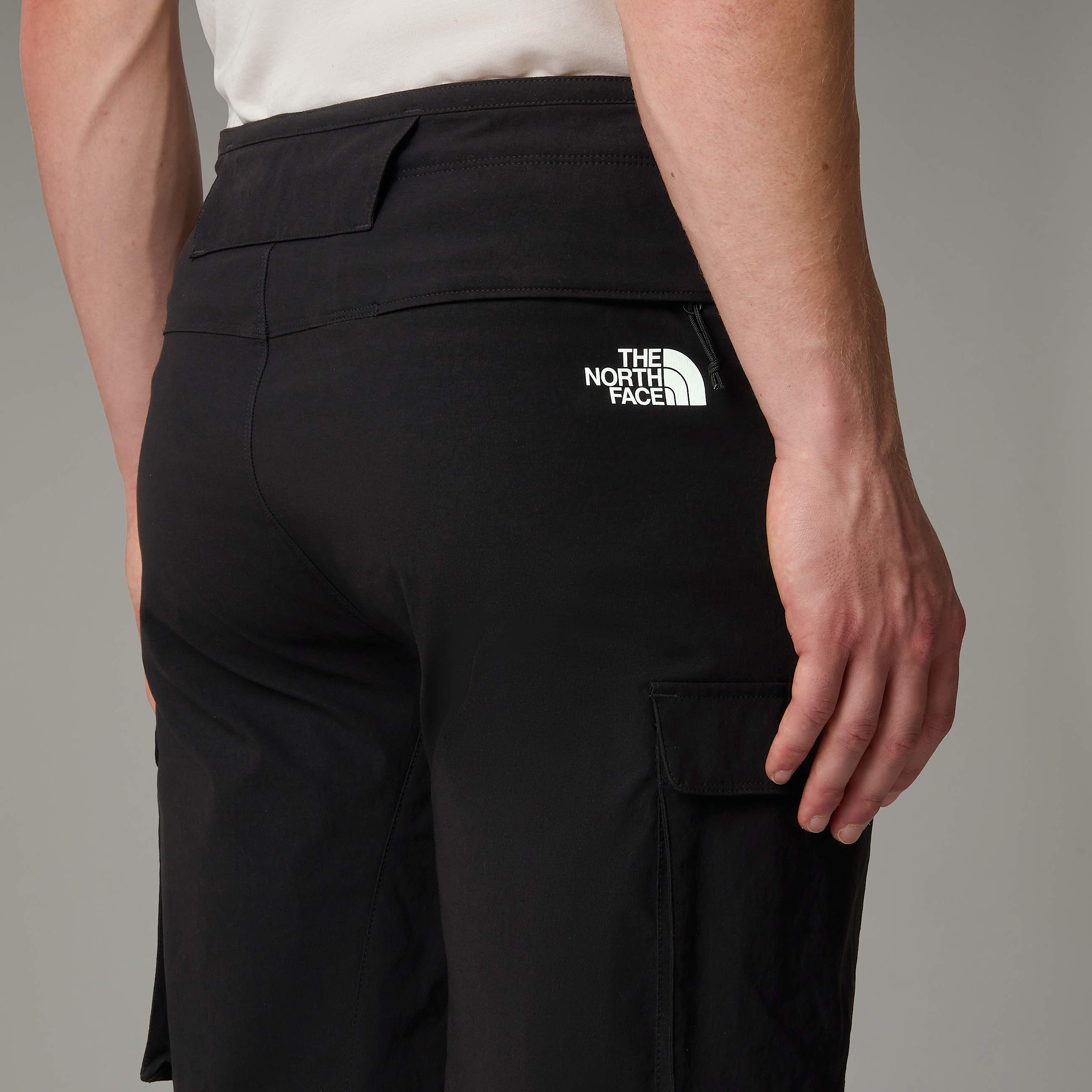 Mens Exploration Cargo Shorts TNF ALT9