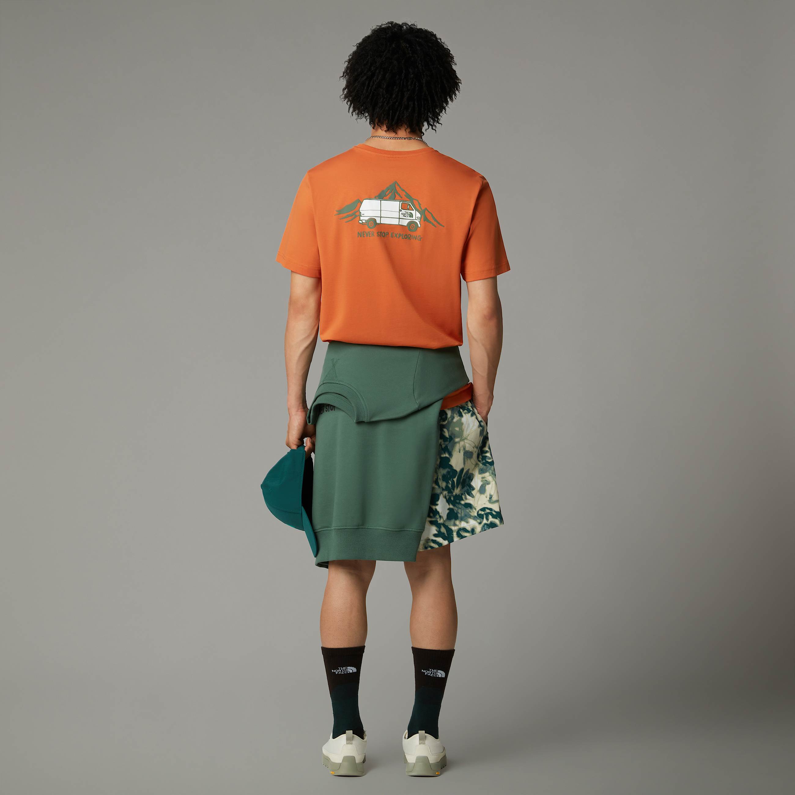 Tshirt Outdoor Graphic pour homme TNF ALT6