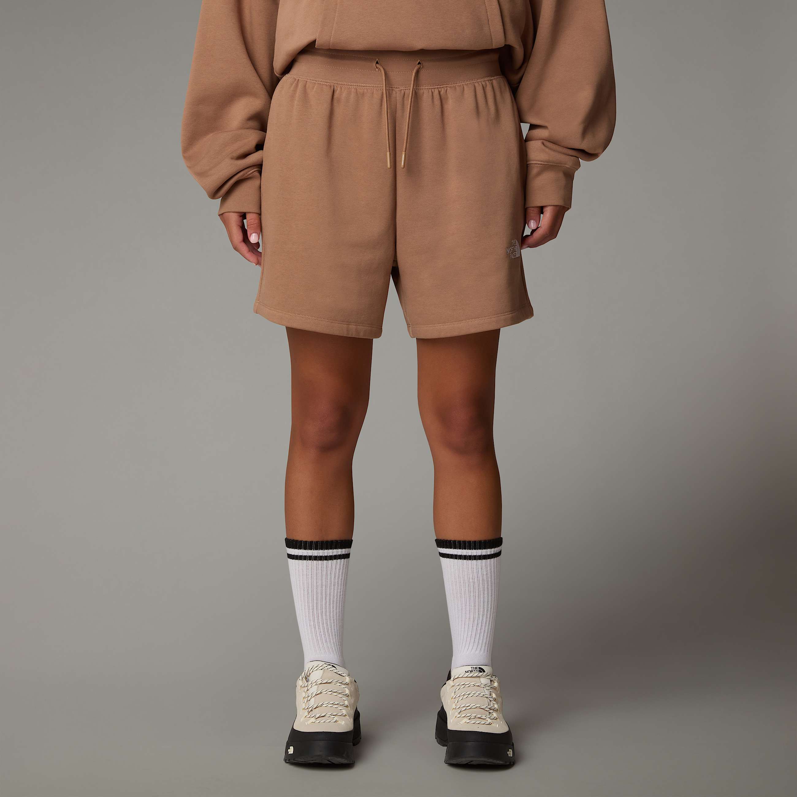 Damskie szorty o lunym kroju Essential TNF ALT4