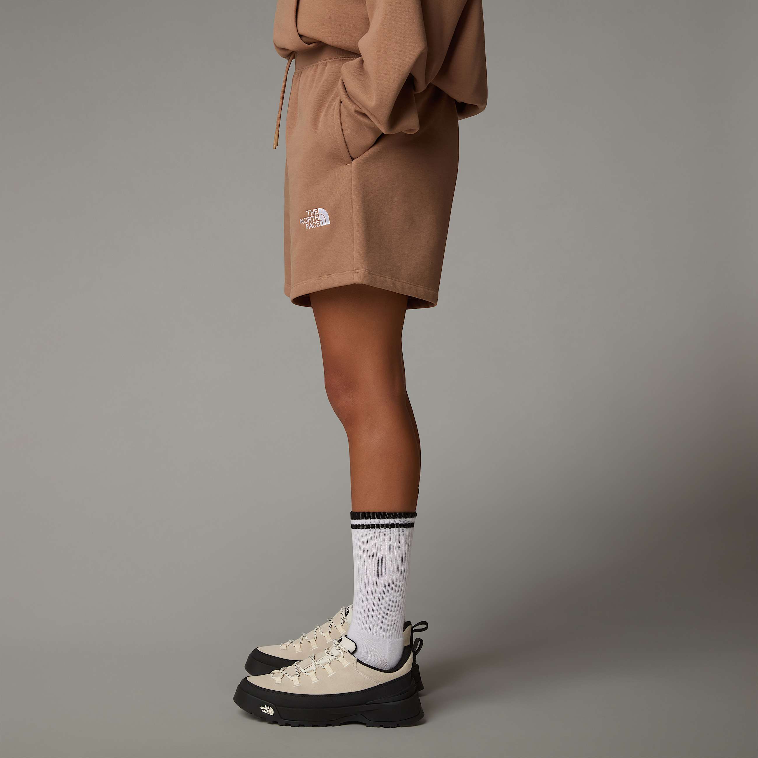 Damskie szorty o lunym kroju Essential TNF ALT6